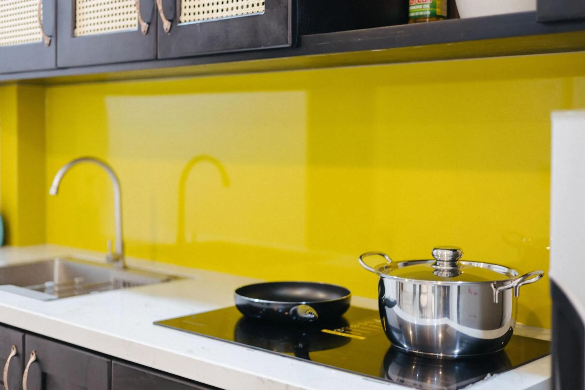 Kitchen or kitchenette in Sun Clover Boutique Hotel