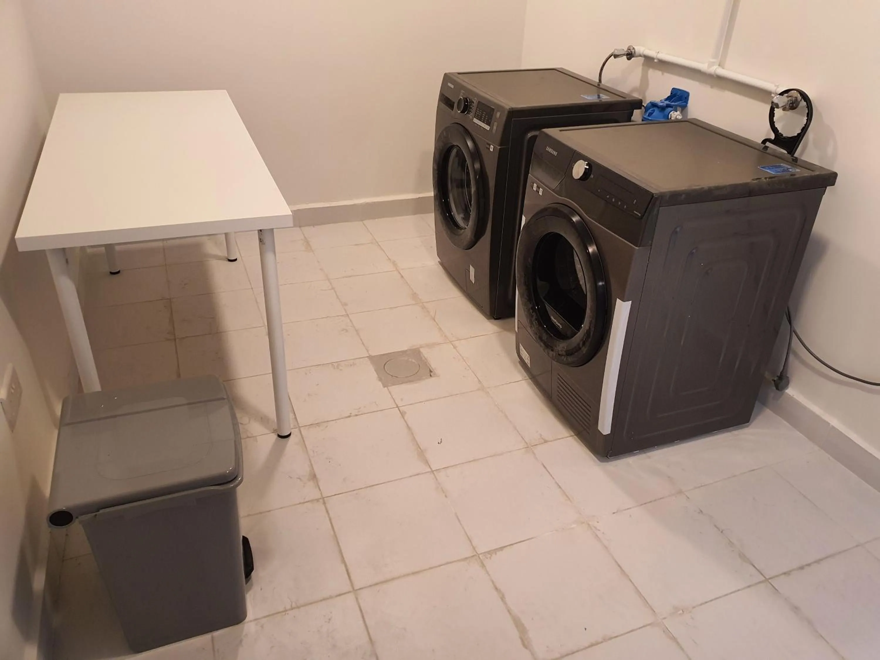 washing machine in Riggae Tower Hotel