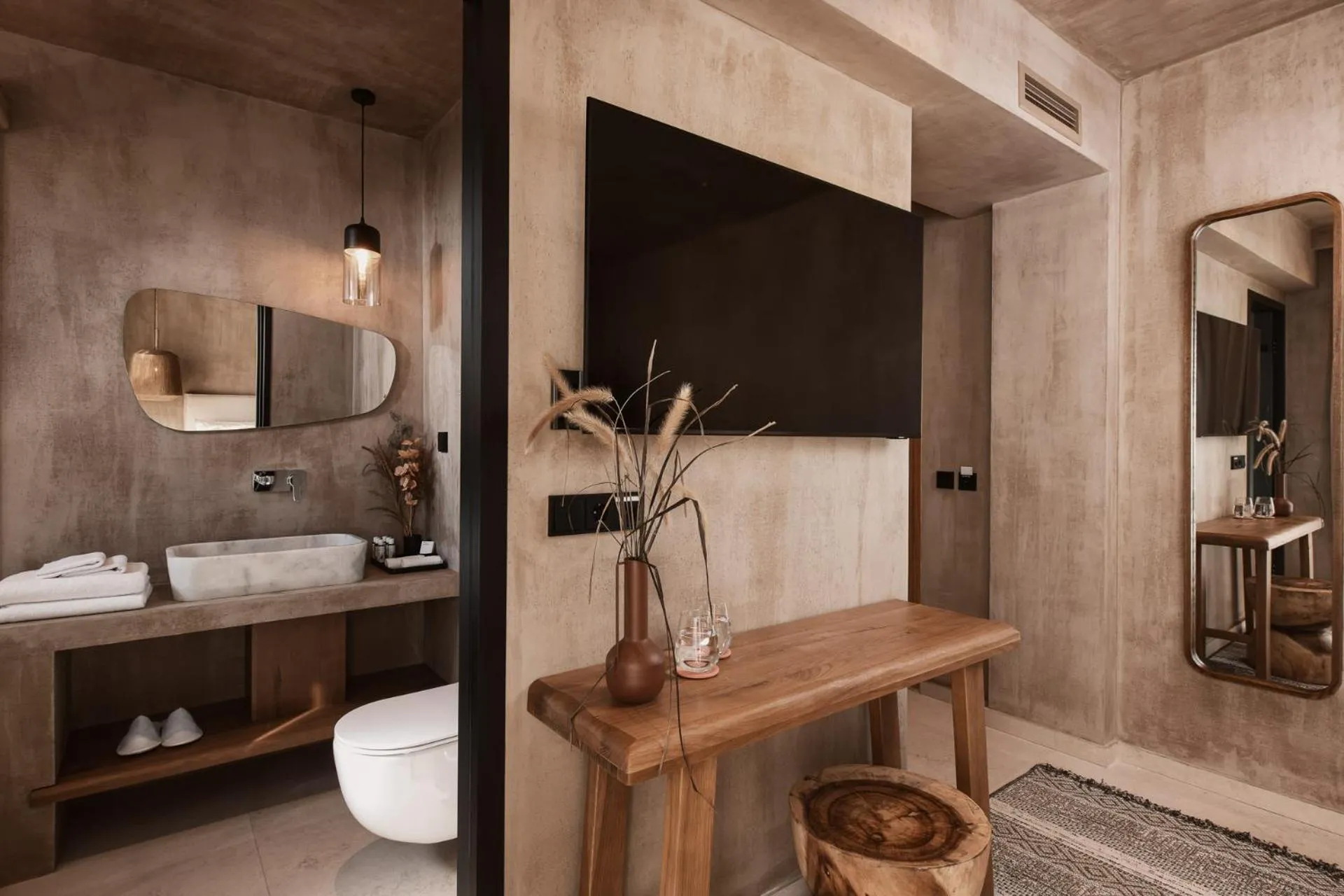 Bathroom in Myra Hotel