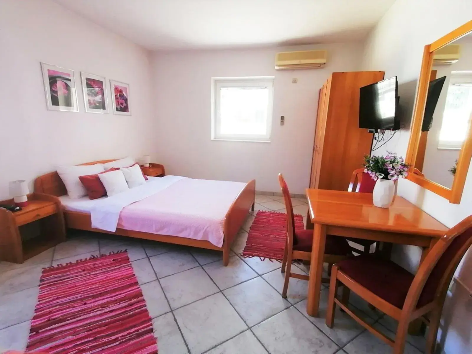 Studio for 2-4 People in Apartments Villa Kukoljac Studio for 2-4 People in Apartments Villa Kukoljac