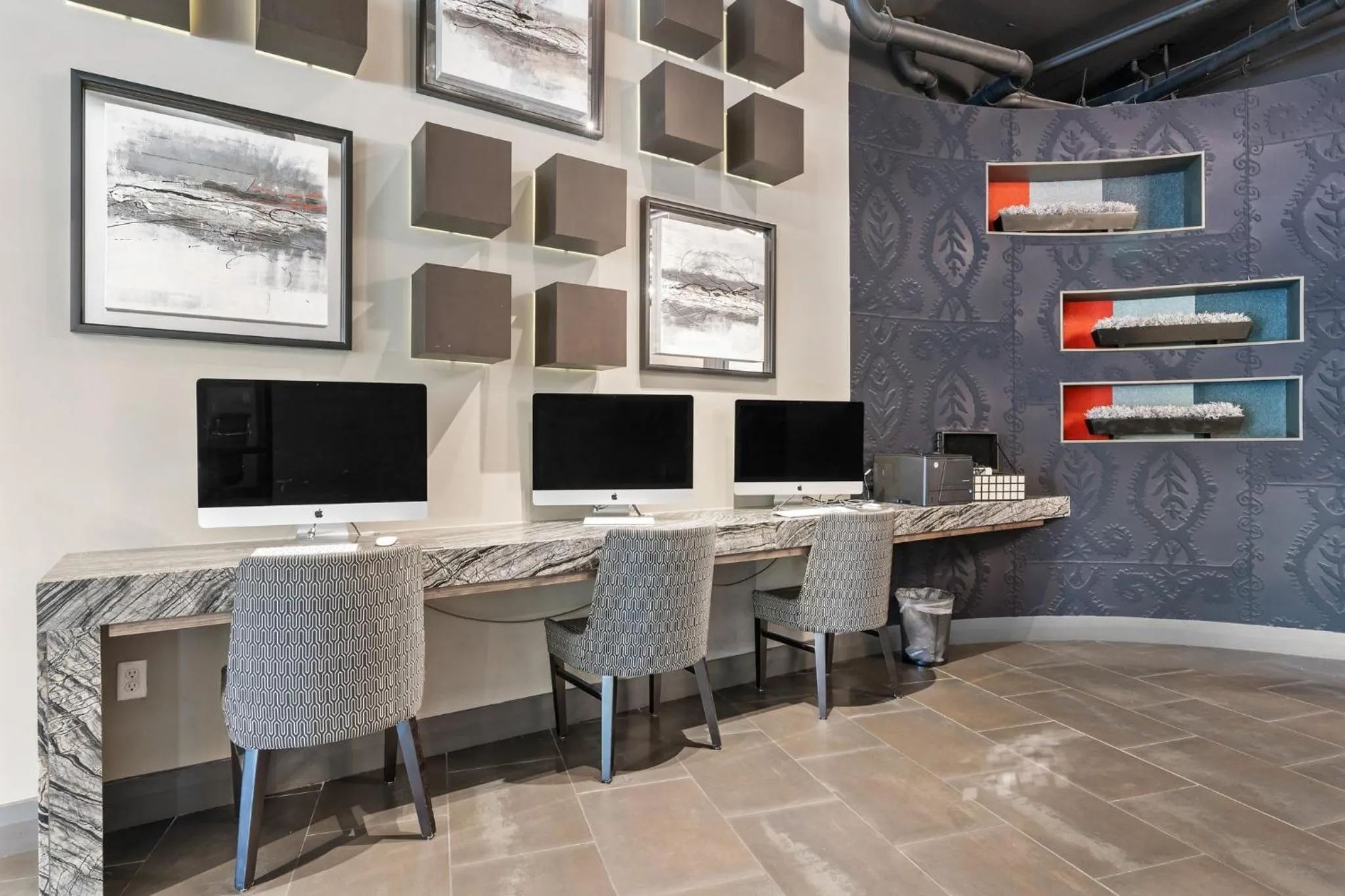 Other in Lodgeur at Elan Med Center