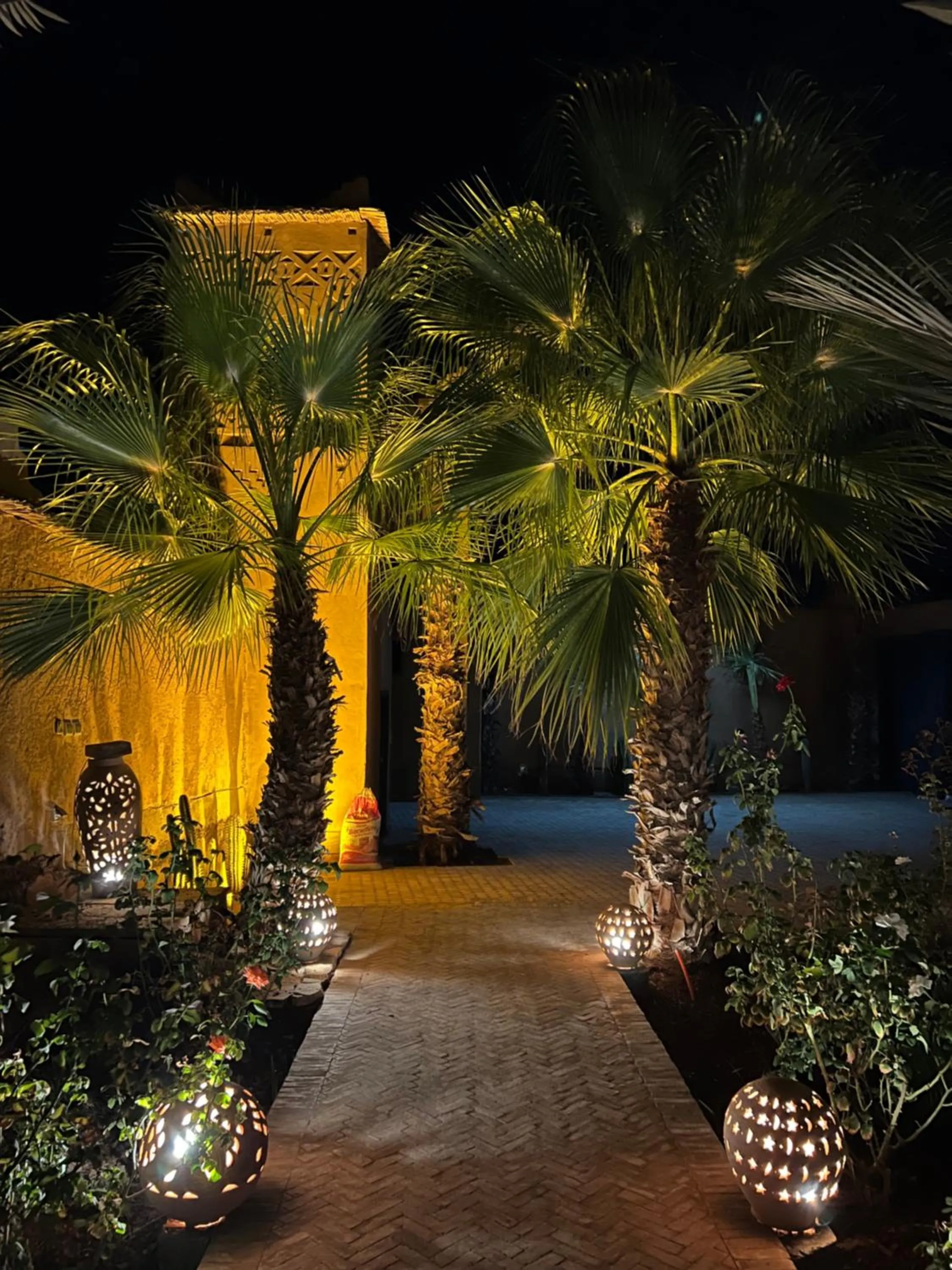 Night in Kasbah des cyprès