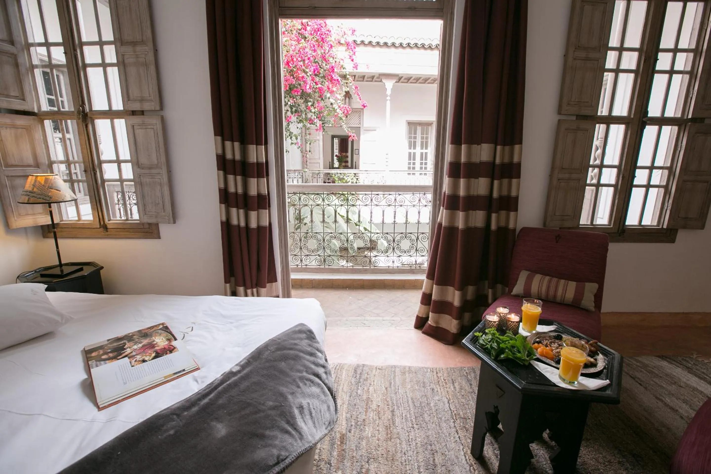 Photo of the whole room in Riad Altair