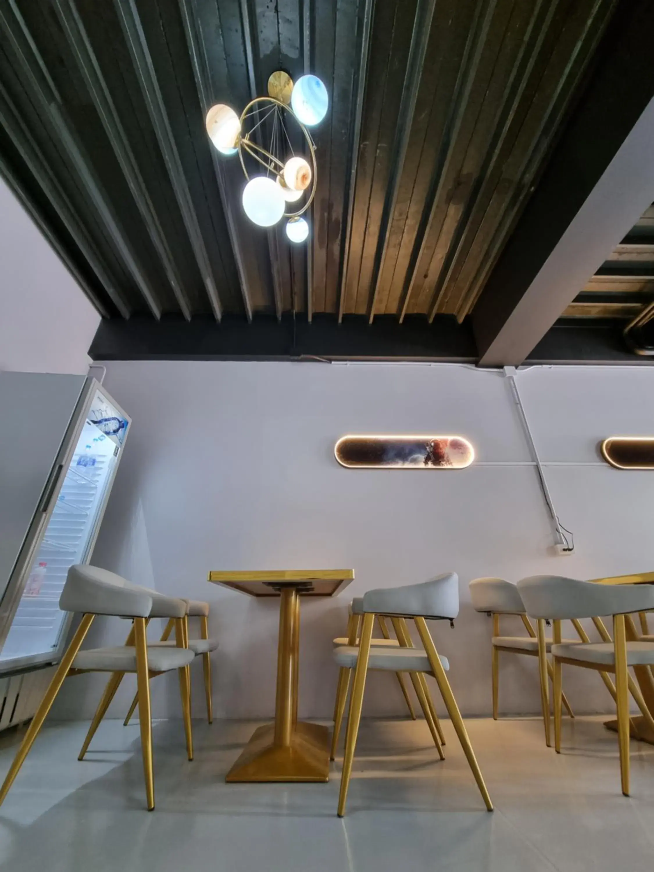 Living room in Met A Space Pod @Phrom Phong Living room in Met A Space Pod @Phrom Phong