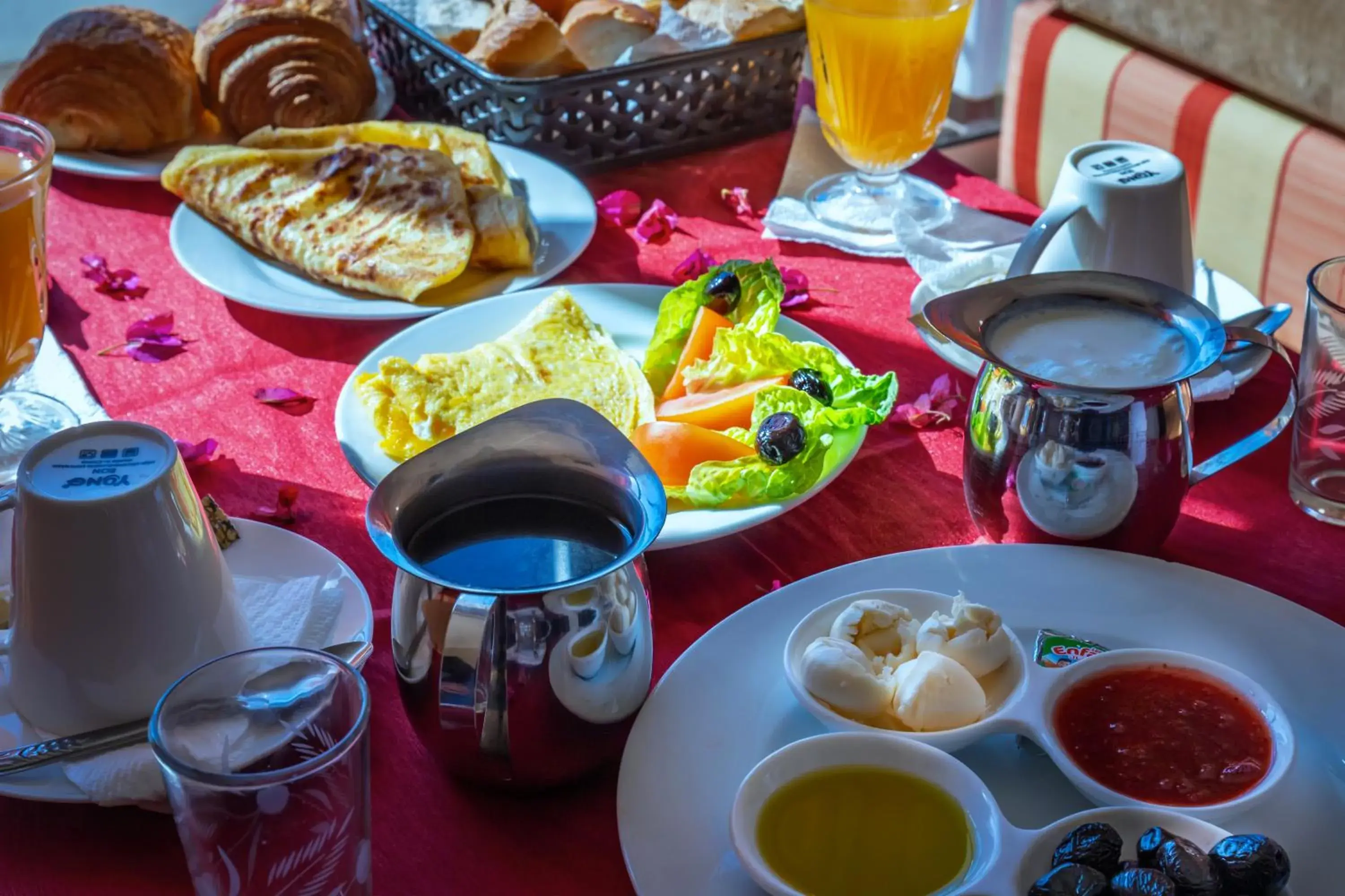 Continental breakfast in Agyad Maroc Appart-Hotel Continental breakfast in Agyad Maroc Appart-Hotel