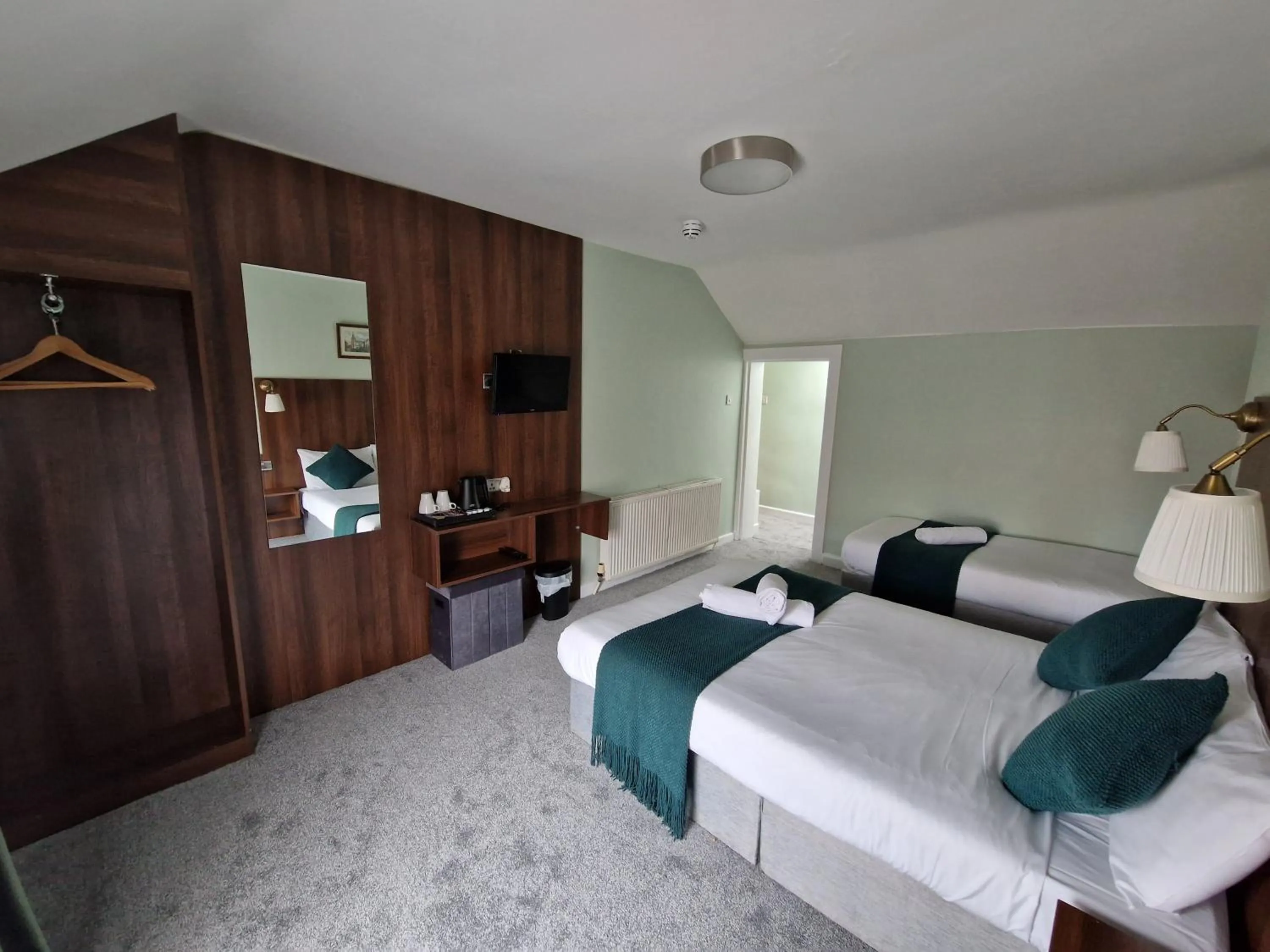 Bedroom, Bed in Lyndon Guesthouse