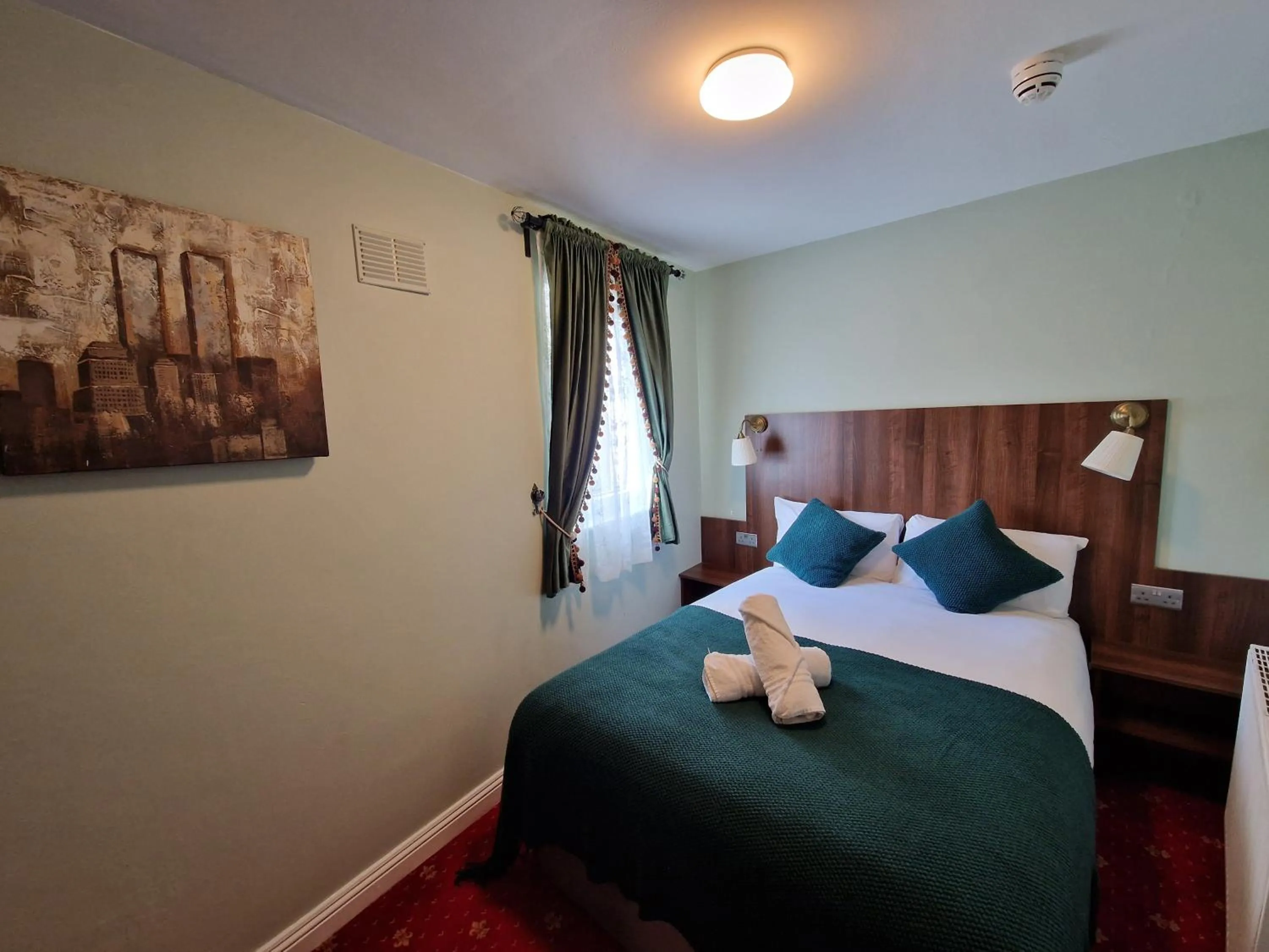 Bedroom, Bed in Lyndon Guesthouse