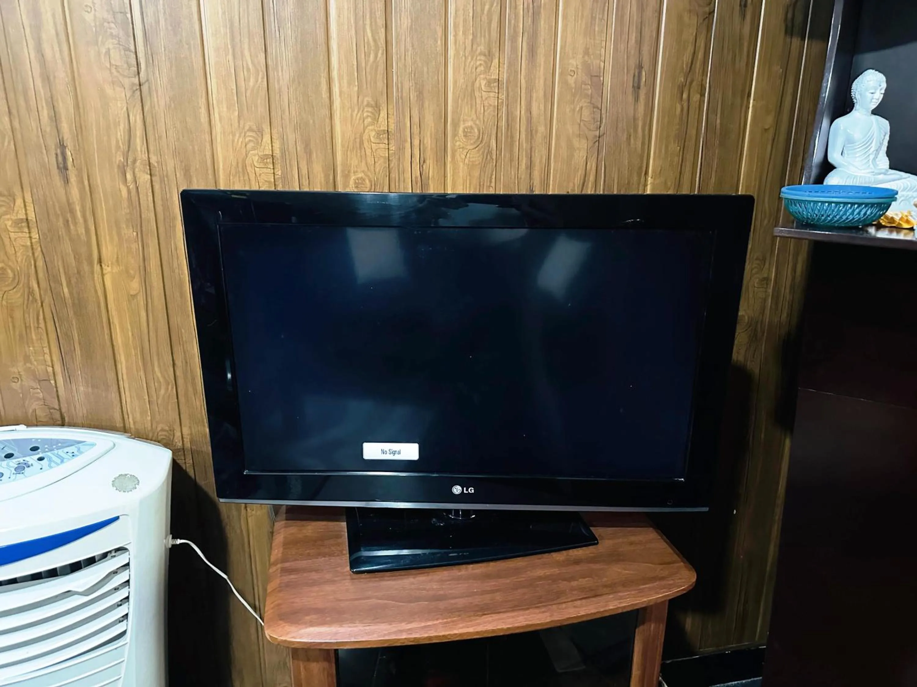 Communal lounge/ TV room in Green Garden Anuradhapura