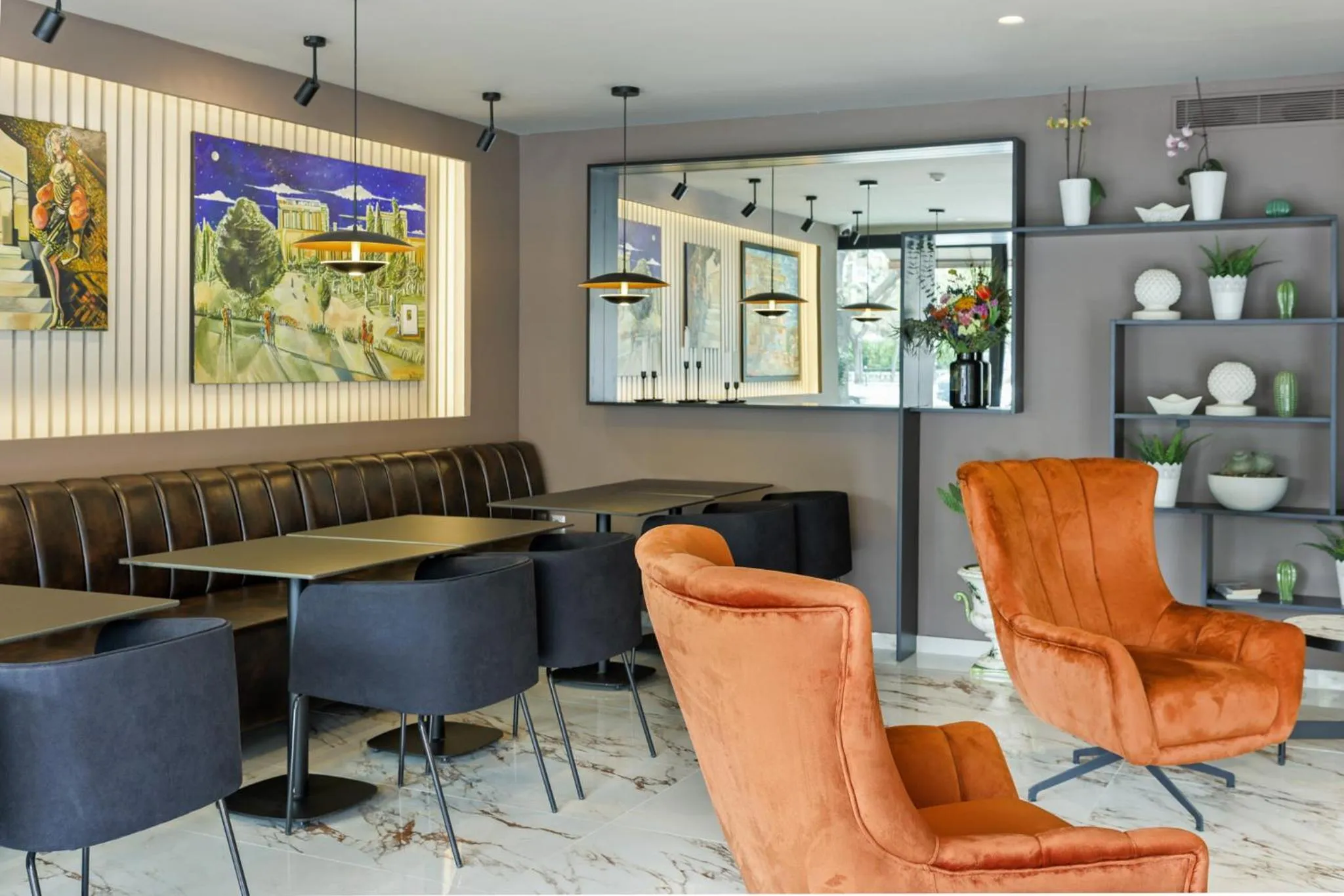 Living room in Urban Frame Acropolis