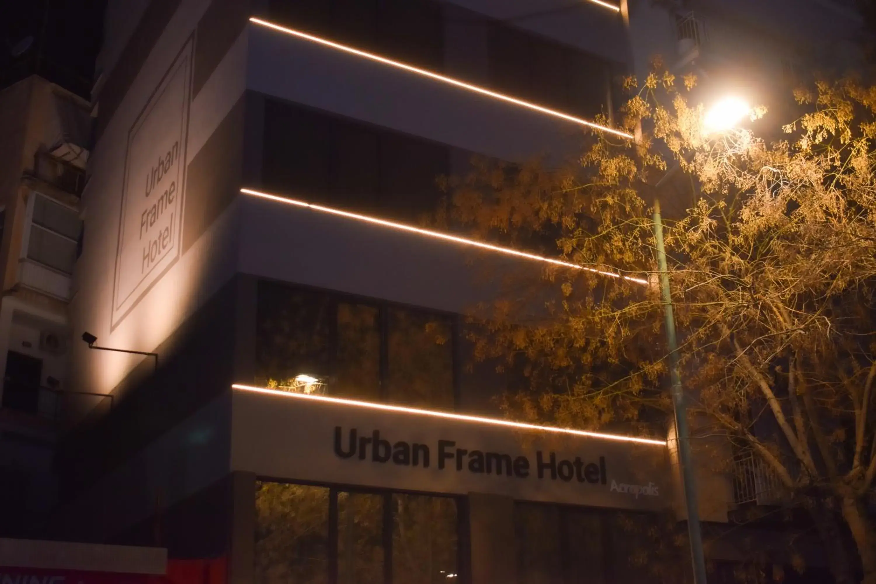 Property building in Urban Frame Acropolis Property building in Urban Frame Acropolis