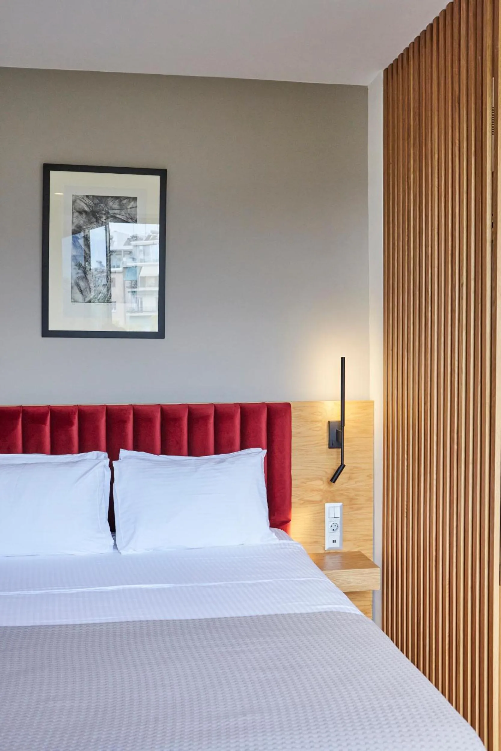 Bedroom, Bed in Urban Frame Acropolis