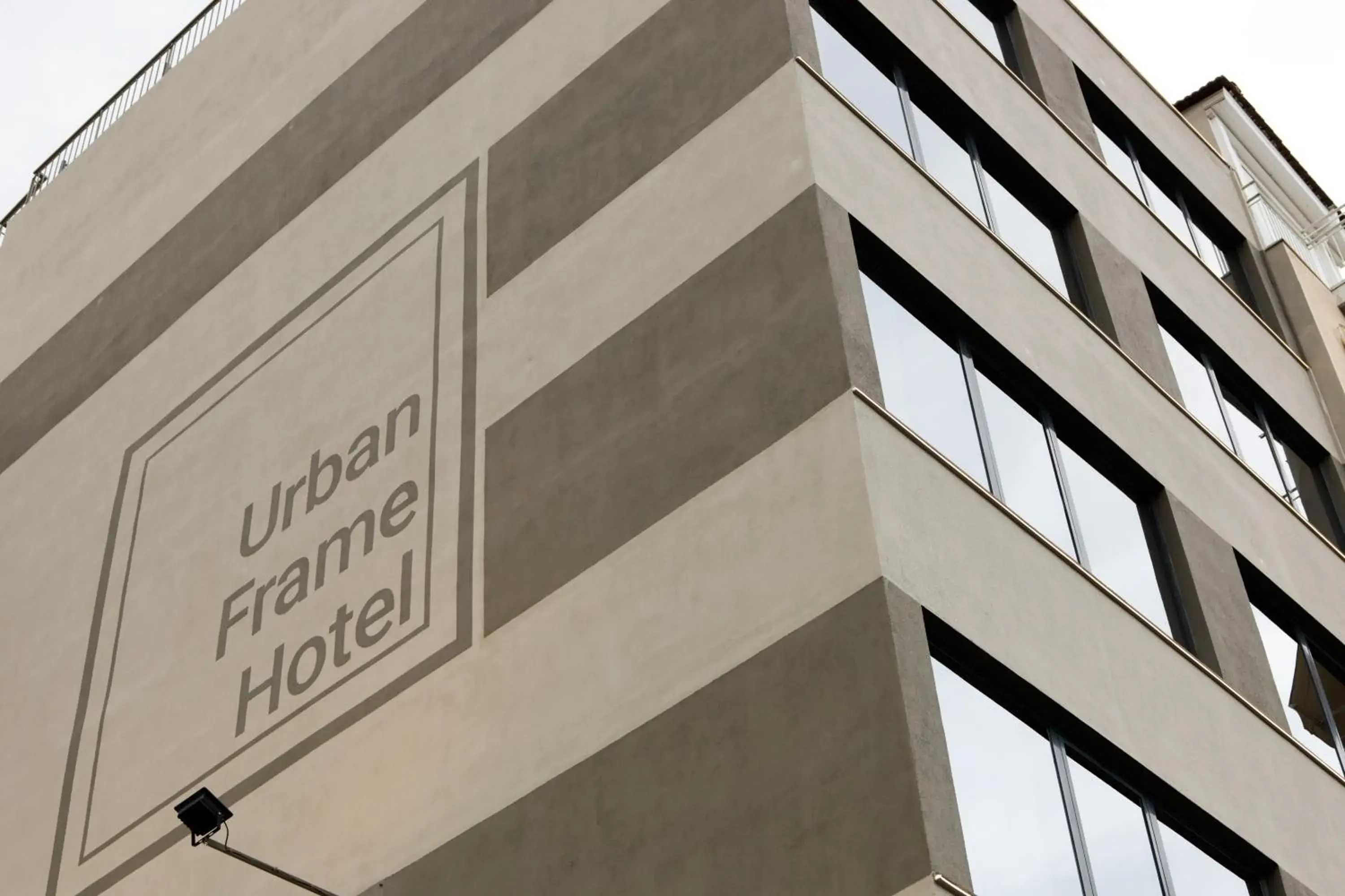 Facade/entrance in Urban Frame Acropolis Facade/entrance in Urban Frame Acropolis