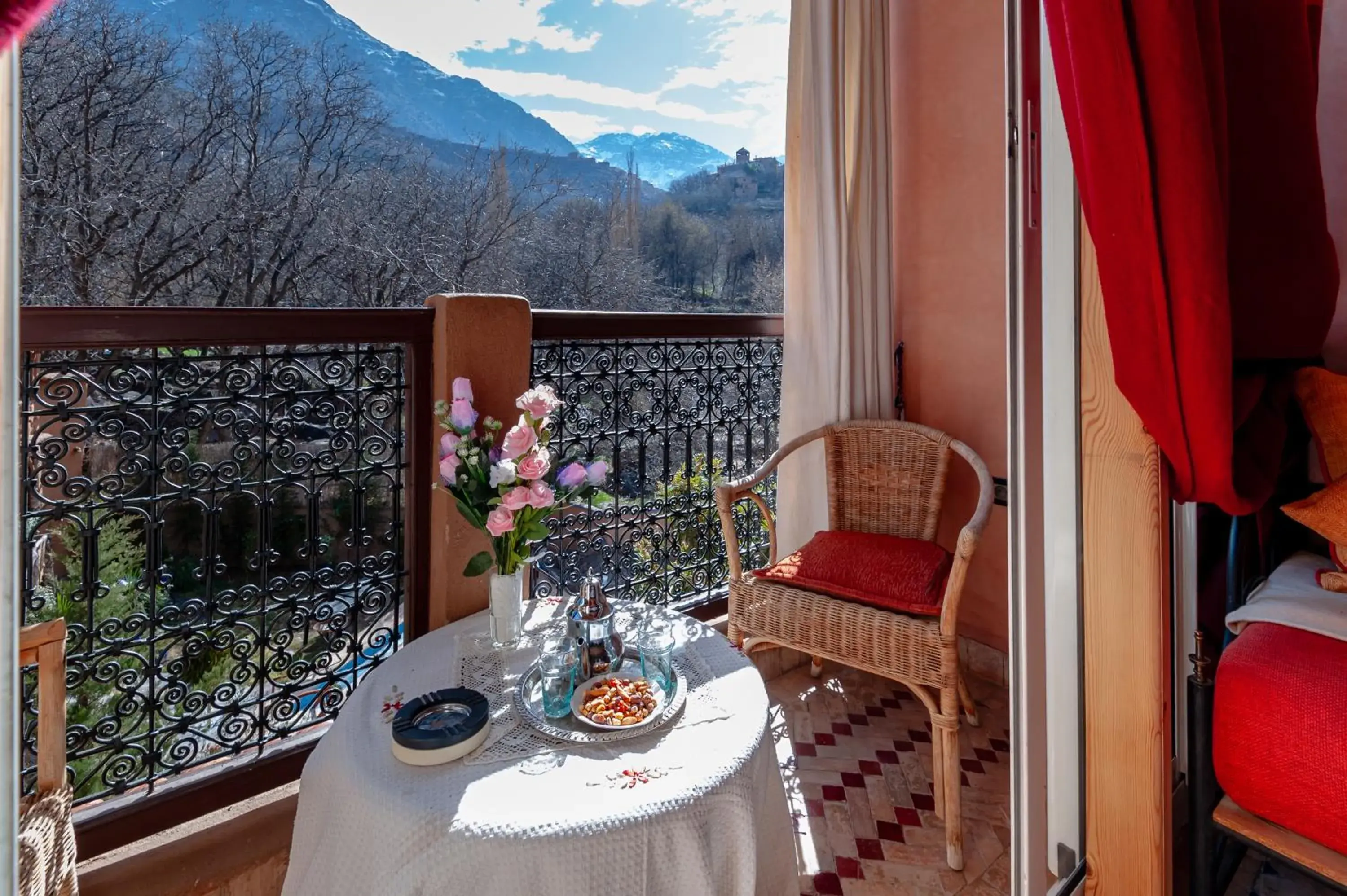 Deluxe Room in Dar Imlil Deluxe Room in Dar Imlil