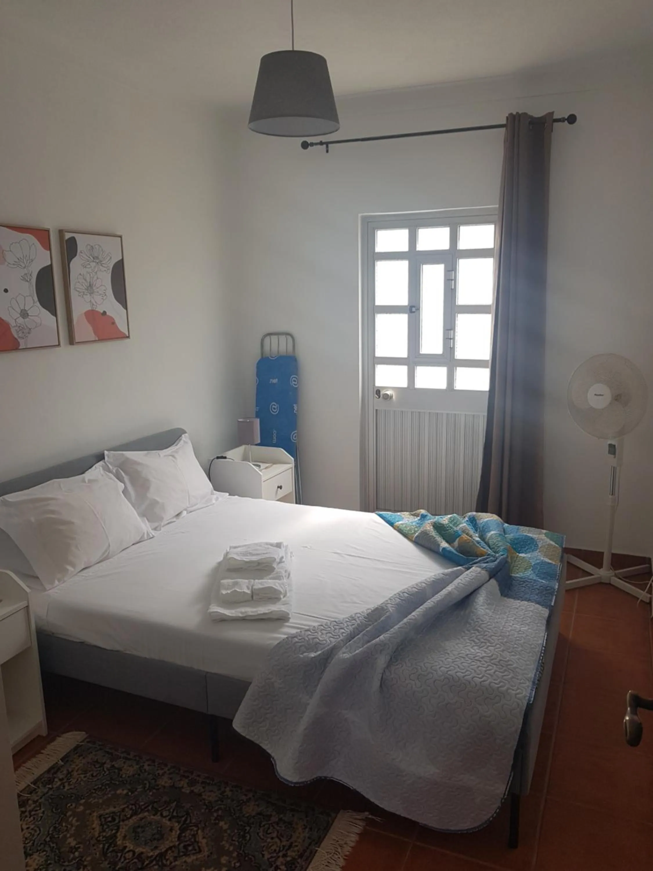 Bedroom, Bed in Moradia Rocleo Tavira House