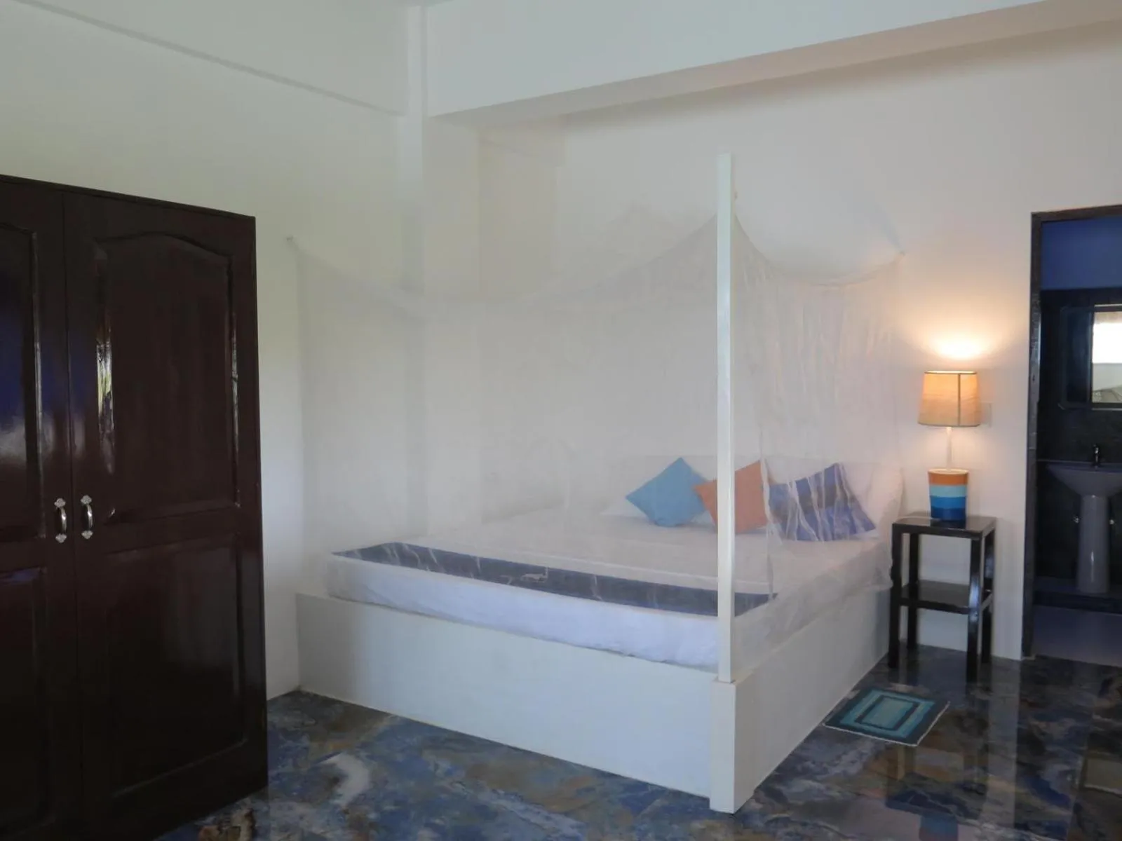 Bedroom, Bed in The Wild Orchid Resort - Moalboal