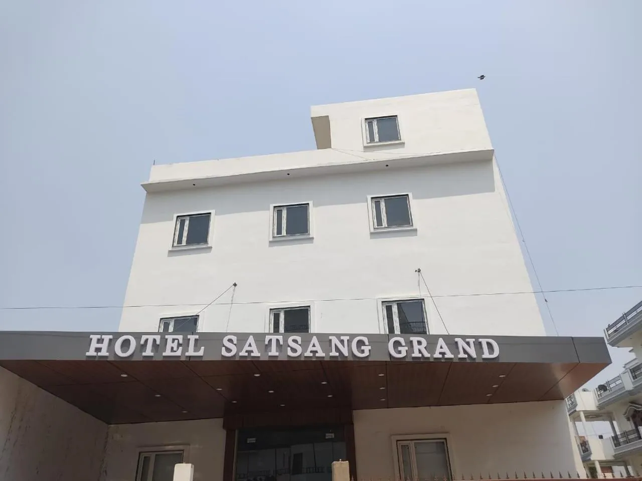 Property building in Hotel Satsang Grand