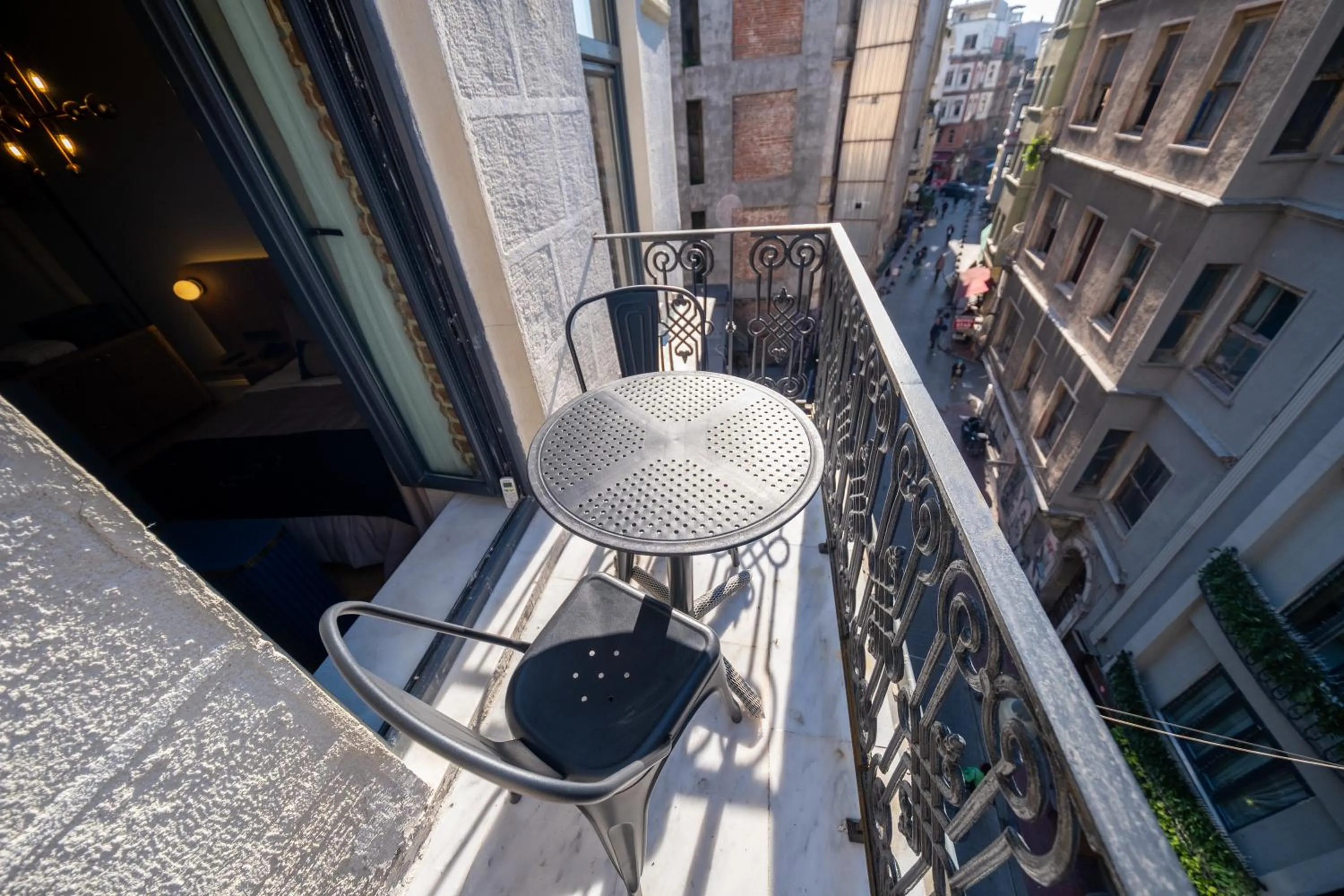 Property building in Hotel Balo