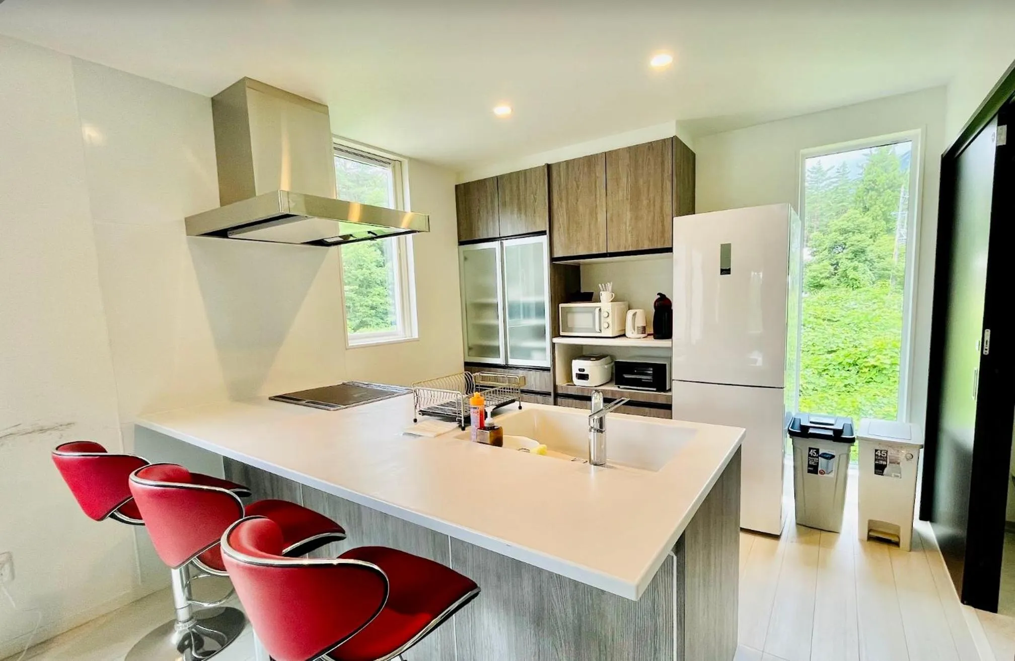 Kitchen or kitchenette in Neverland Chalet