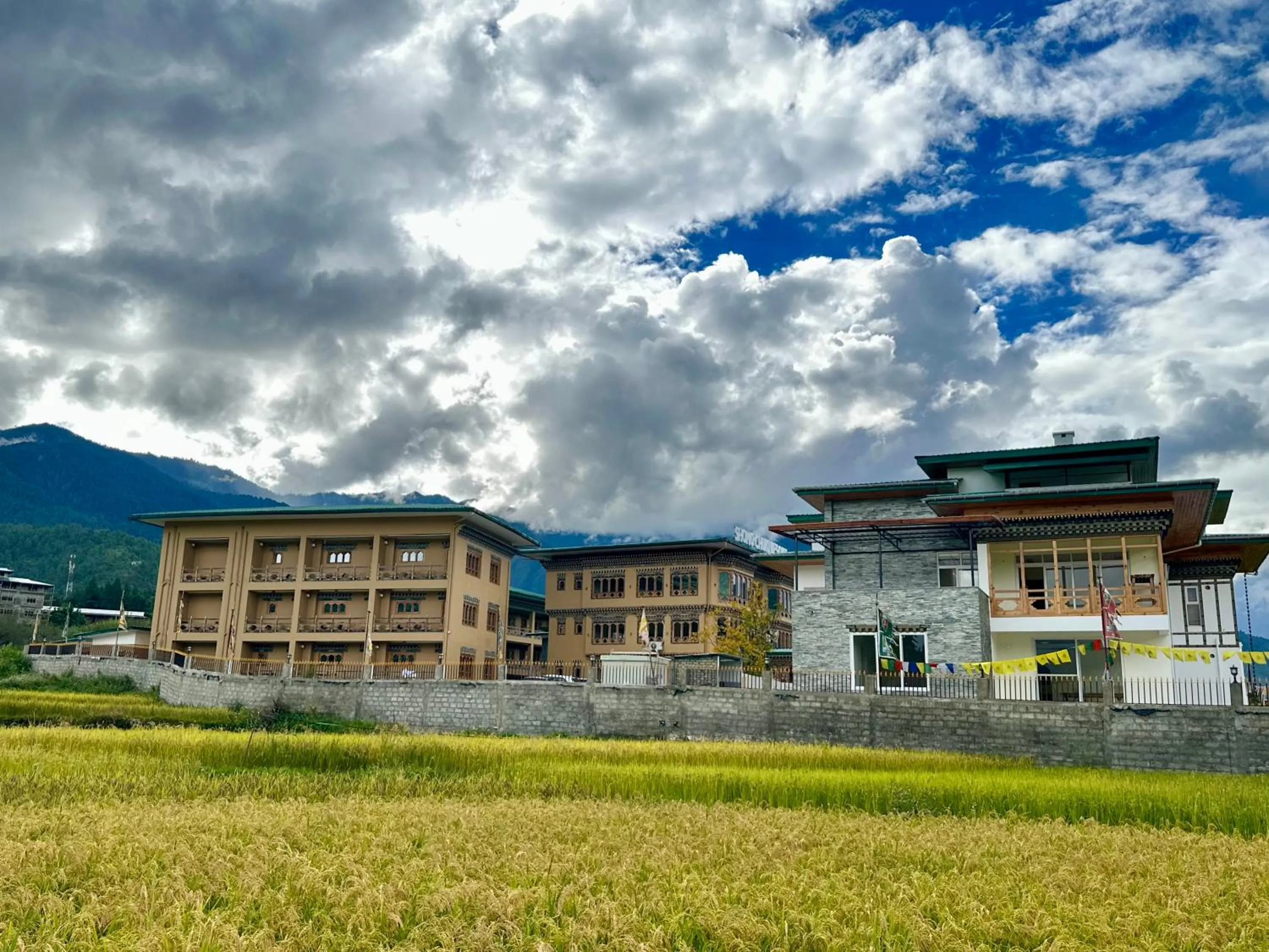 Property building in Shomo Chuki Resort