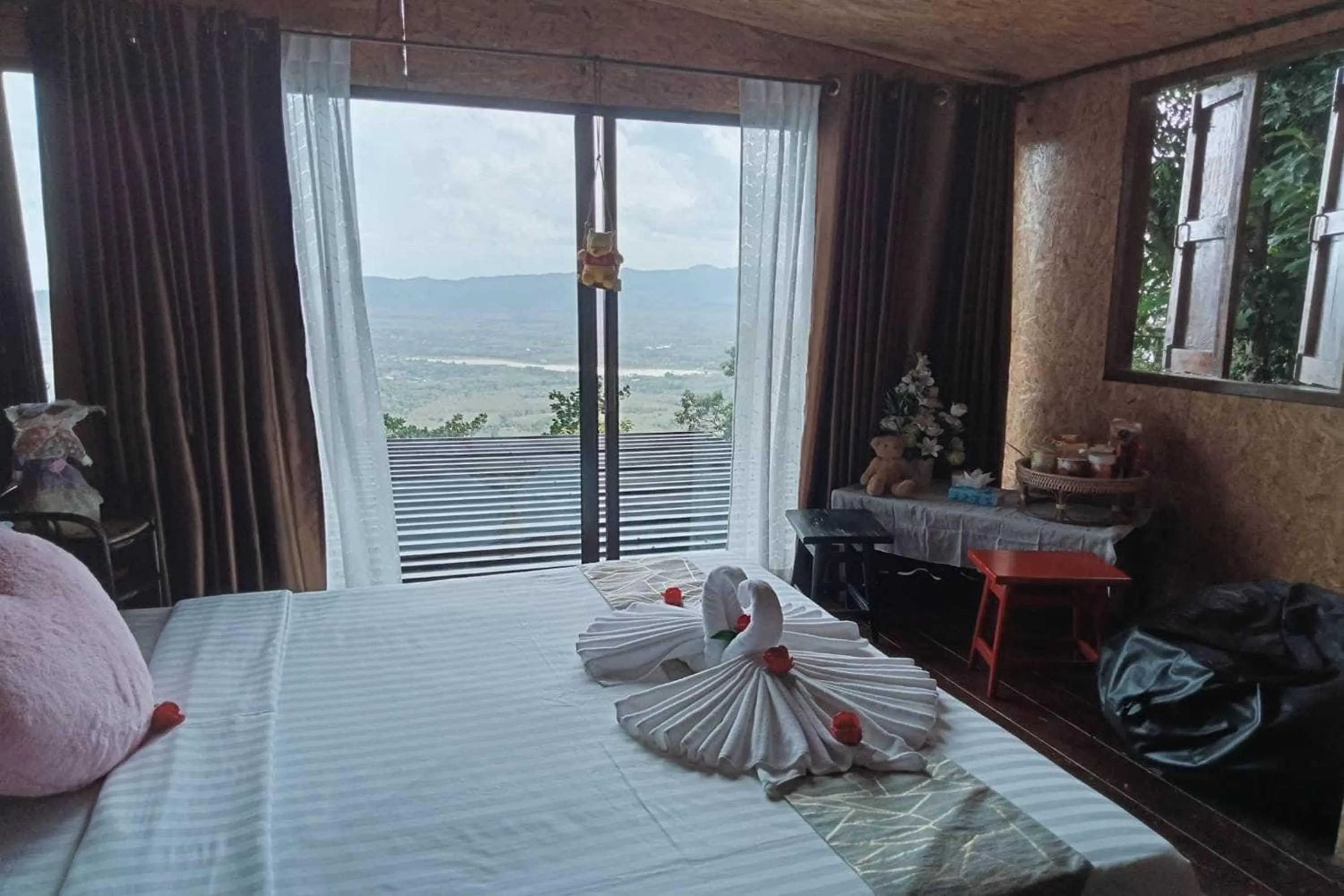 Photo of the whole room in Kuan Khan Lao The Nine Bistro ควนคานหลาว เดอะไนท์ บิสโทร