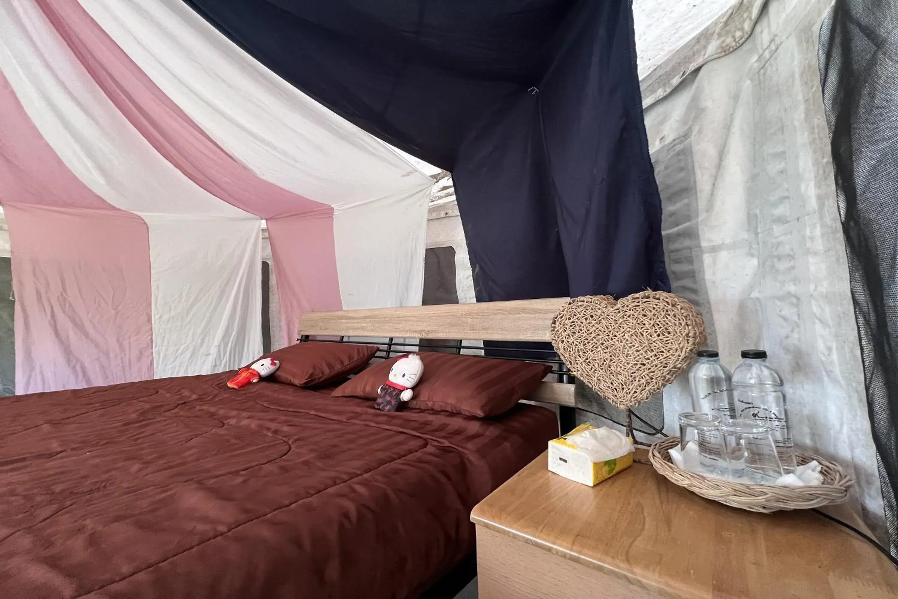 Bedroom, Bed in Kuan Khan Lao The Nine Bistro ควนคานหลาว เดอะไนท์ บิสโทร Bedroom, Bed in Kuan Khan Lao The Nine Bistro ควนคานหลาว เดอะไนท์ บิสโทร