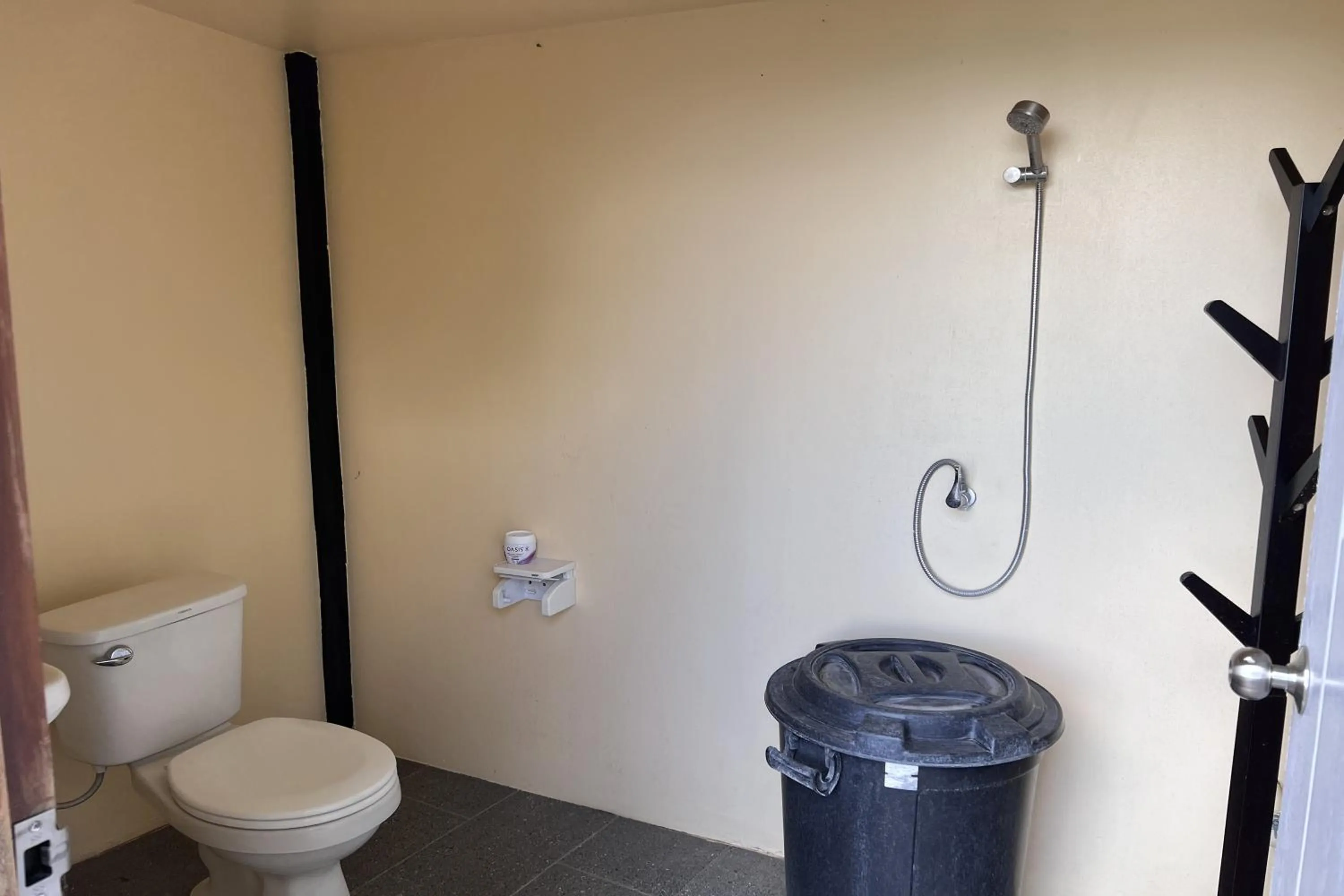 Bathroom in Kuan Khan Lao The Nine Bistro ควนคานหลาว เดอะไนท์ บิสโทร