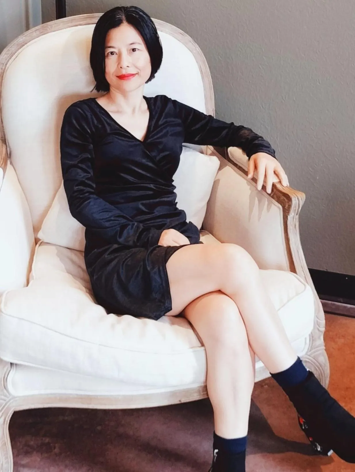 Golden Sunflower's Apt C