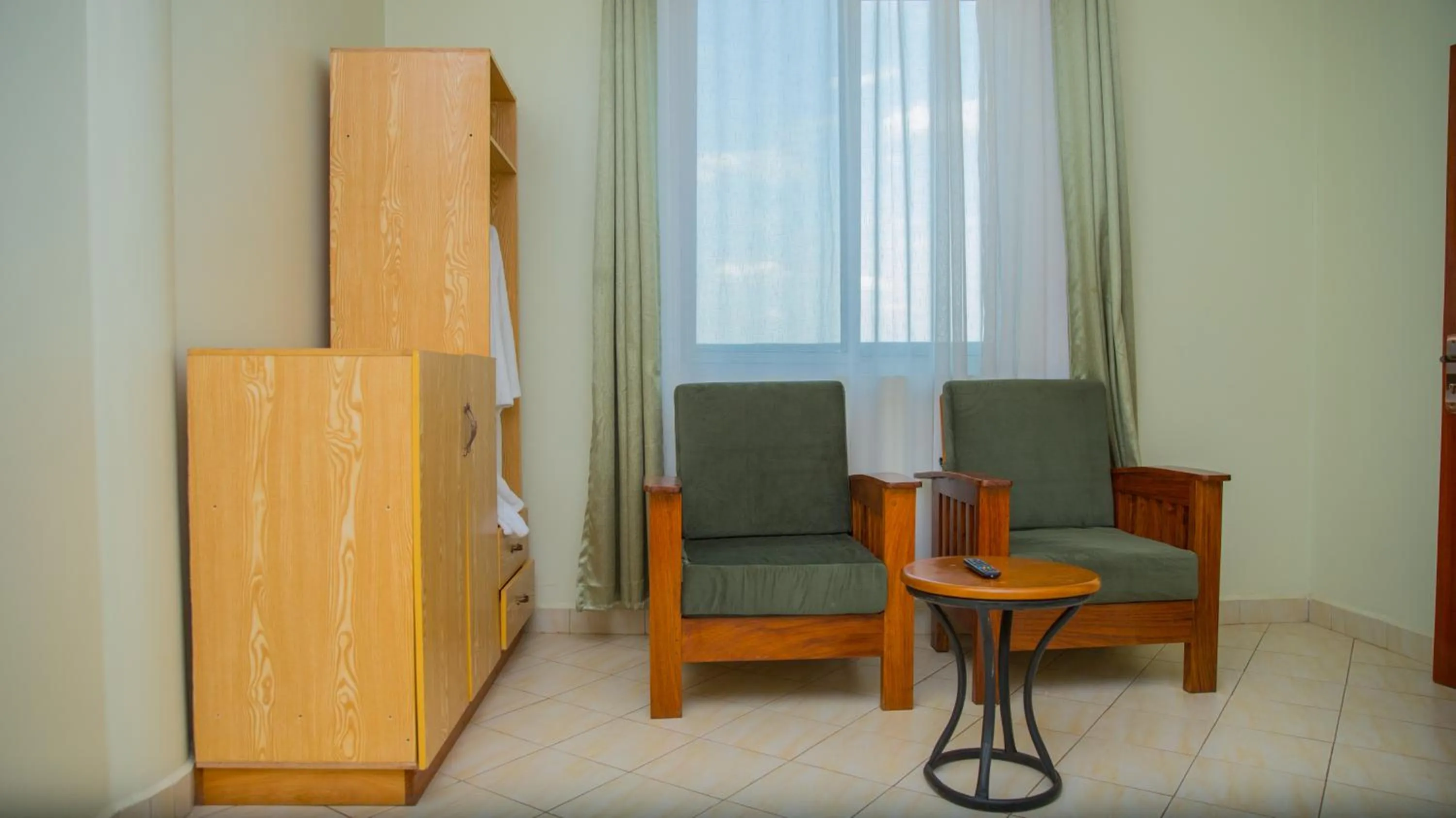 Ekhaya Crescent Hotel