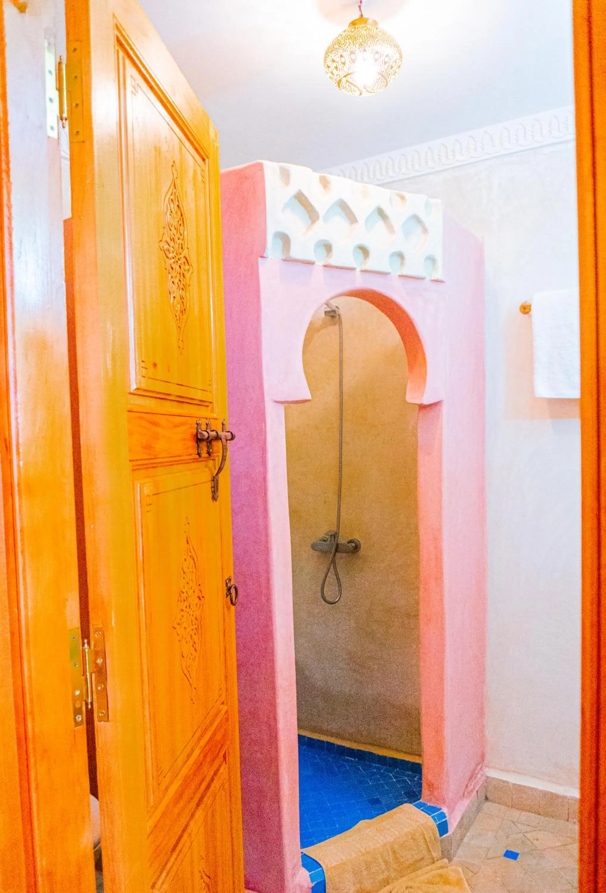 Bathroom in Riad Louaya