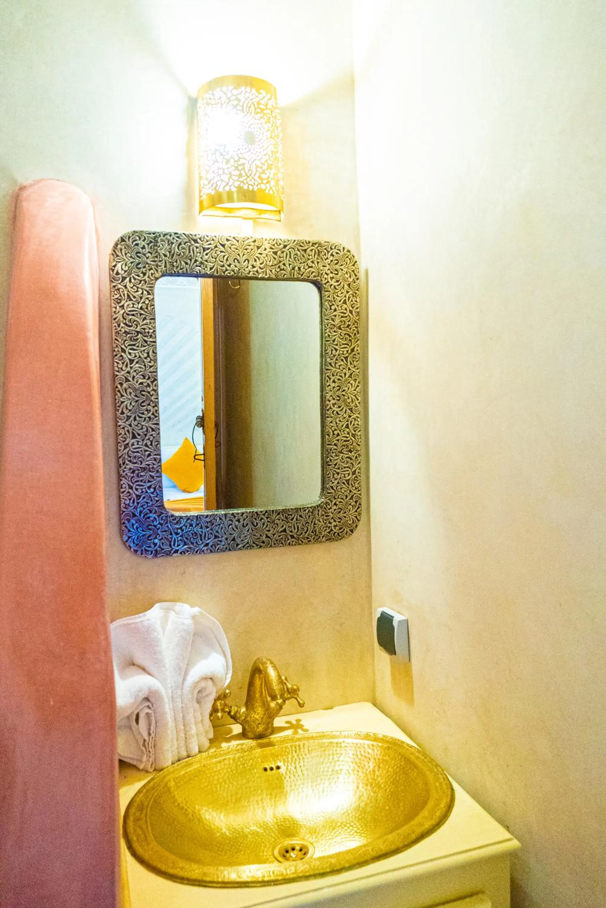 Bathroom in Riad Louaya