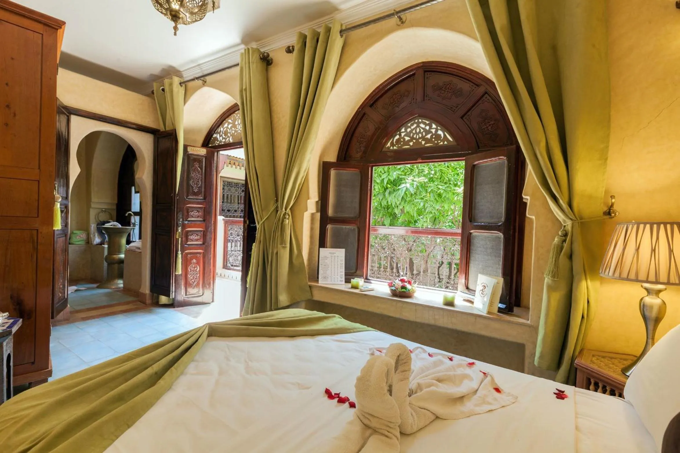 Bed in Riad Louaya