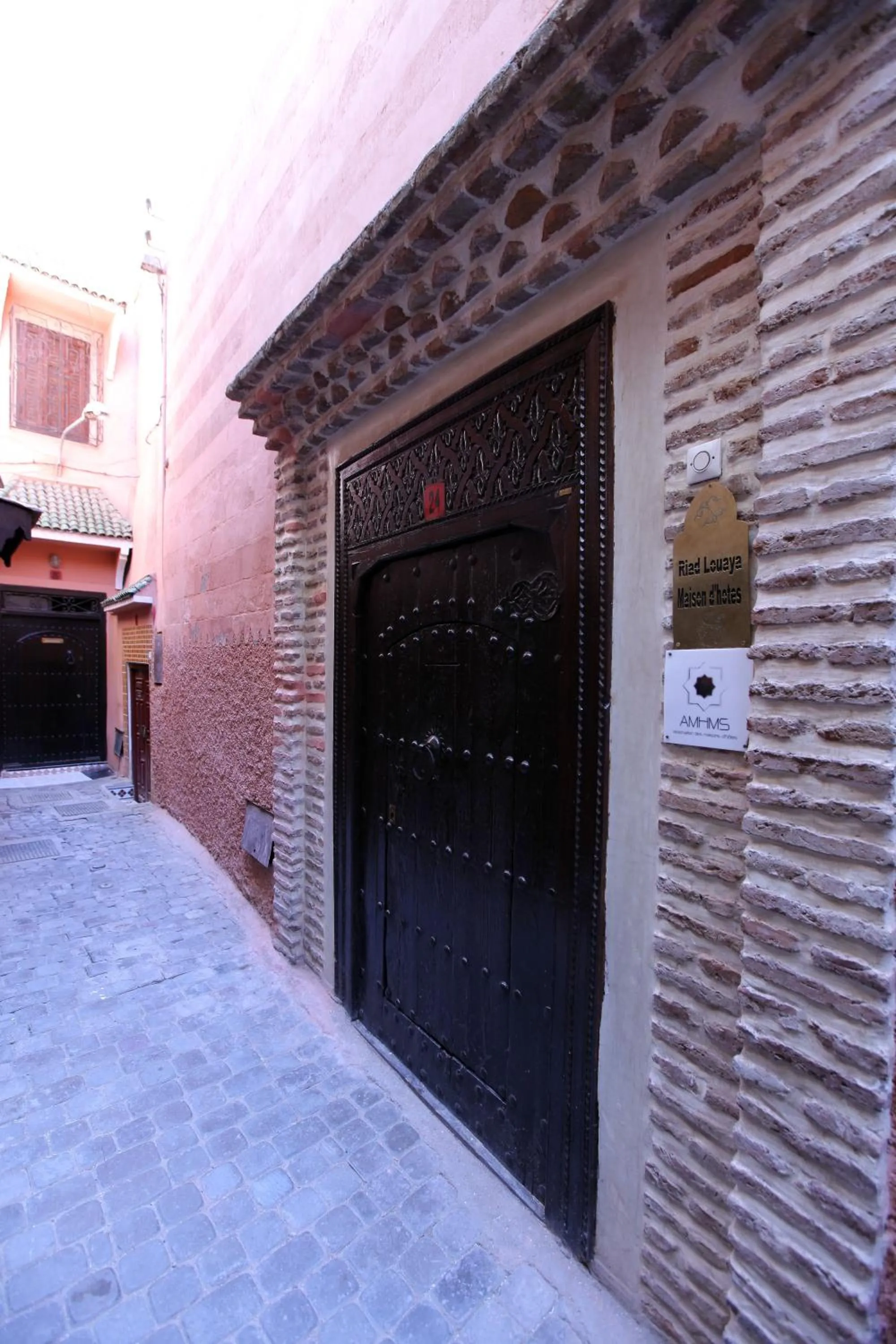Facade/entrance in Riad Louaya