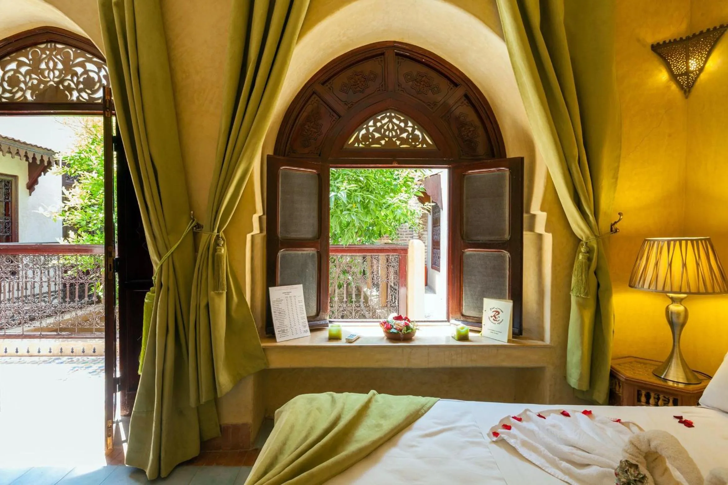 Bed in Riad Louaya