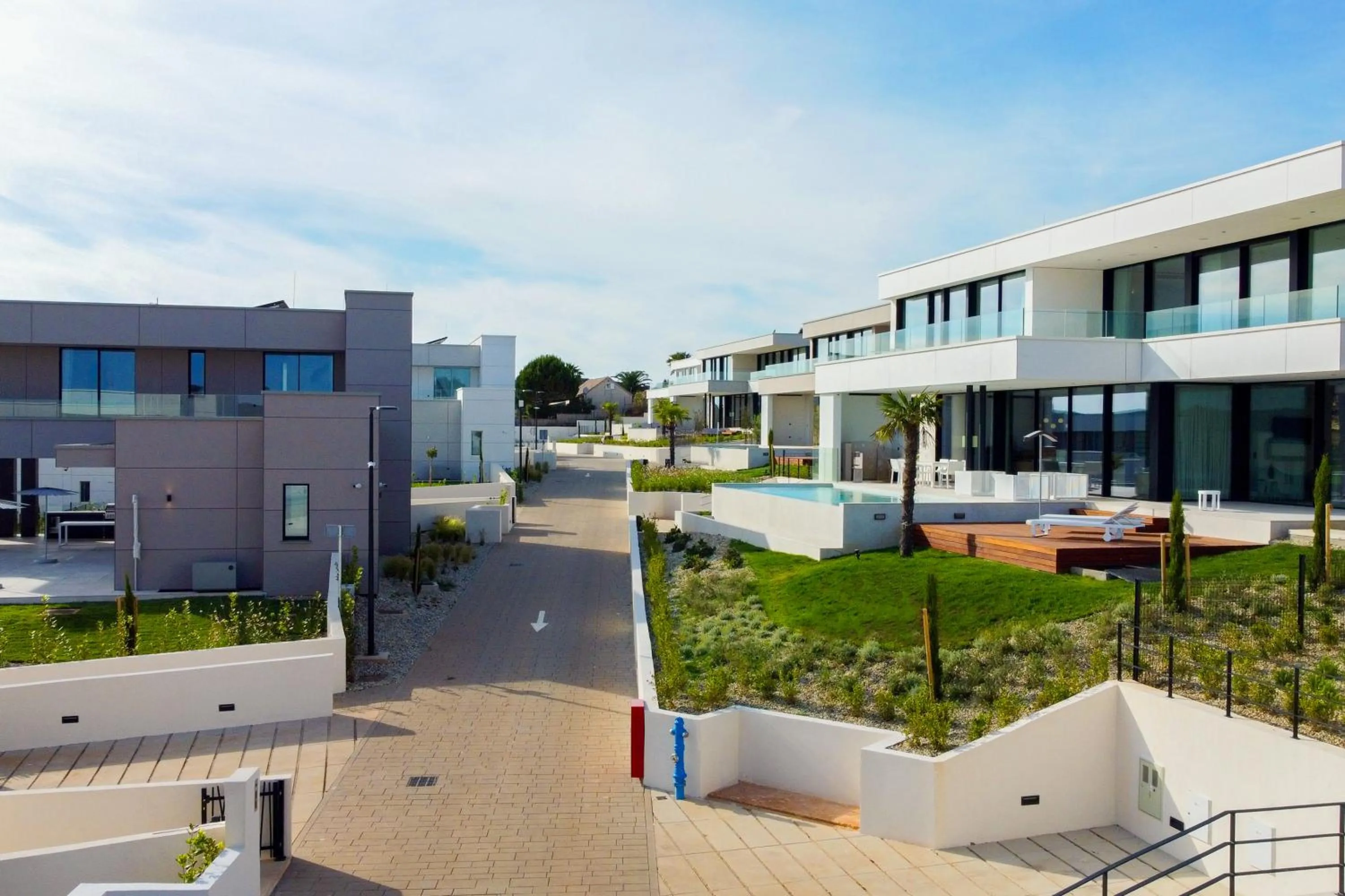 Property building in LIOQA Resort