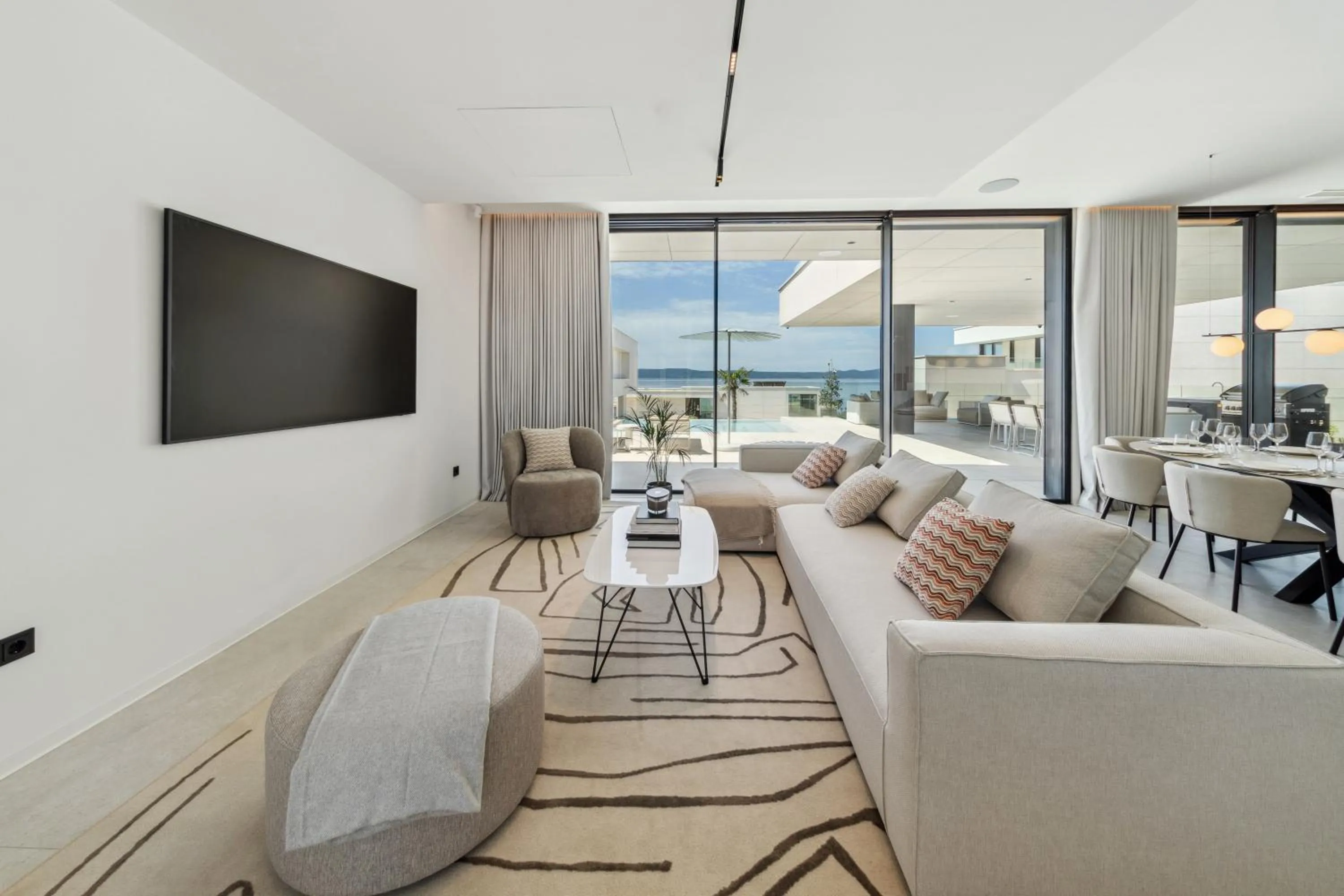 TV and multimedia in LIOQA Resort