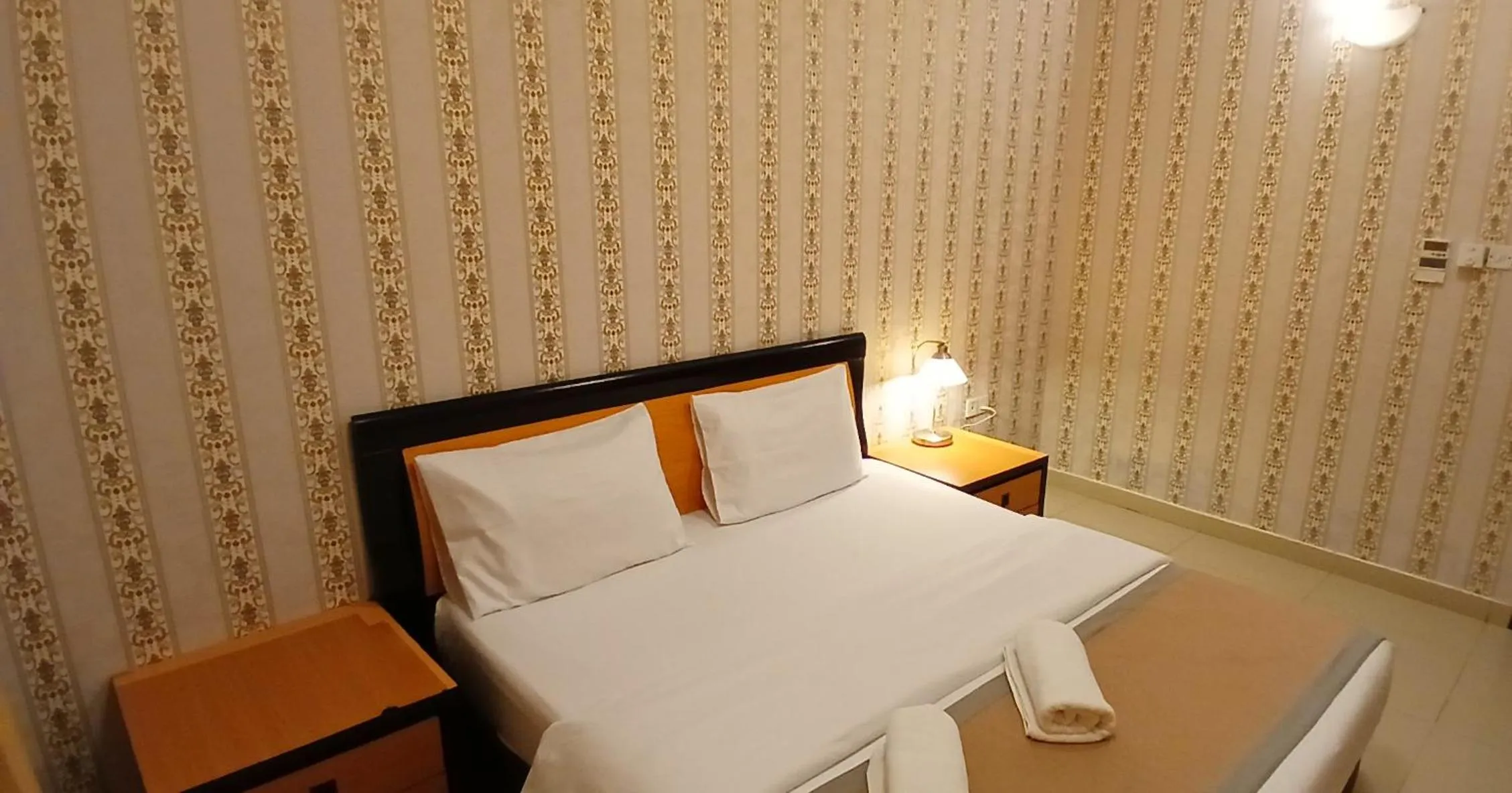 Bed in AL MARJAN FURNISHED APARTMENTS