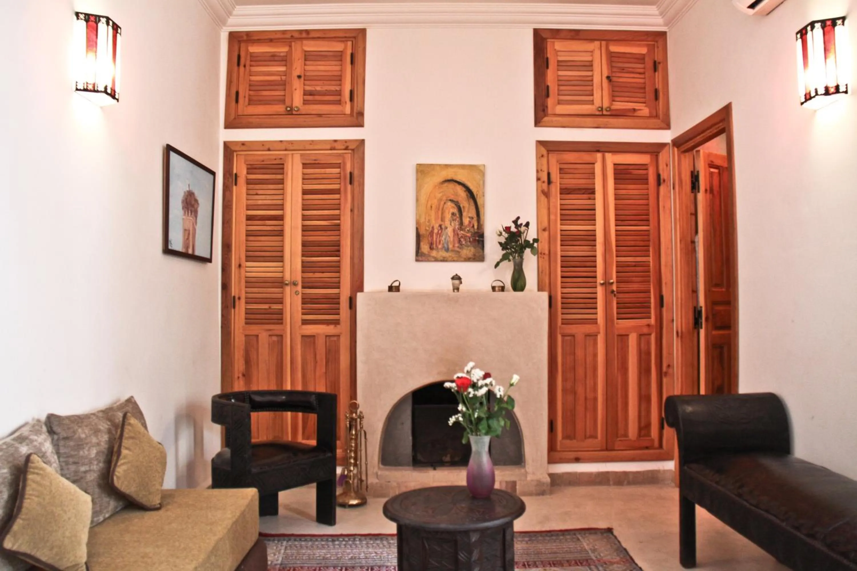 Bedroom in Riad Mariana