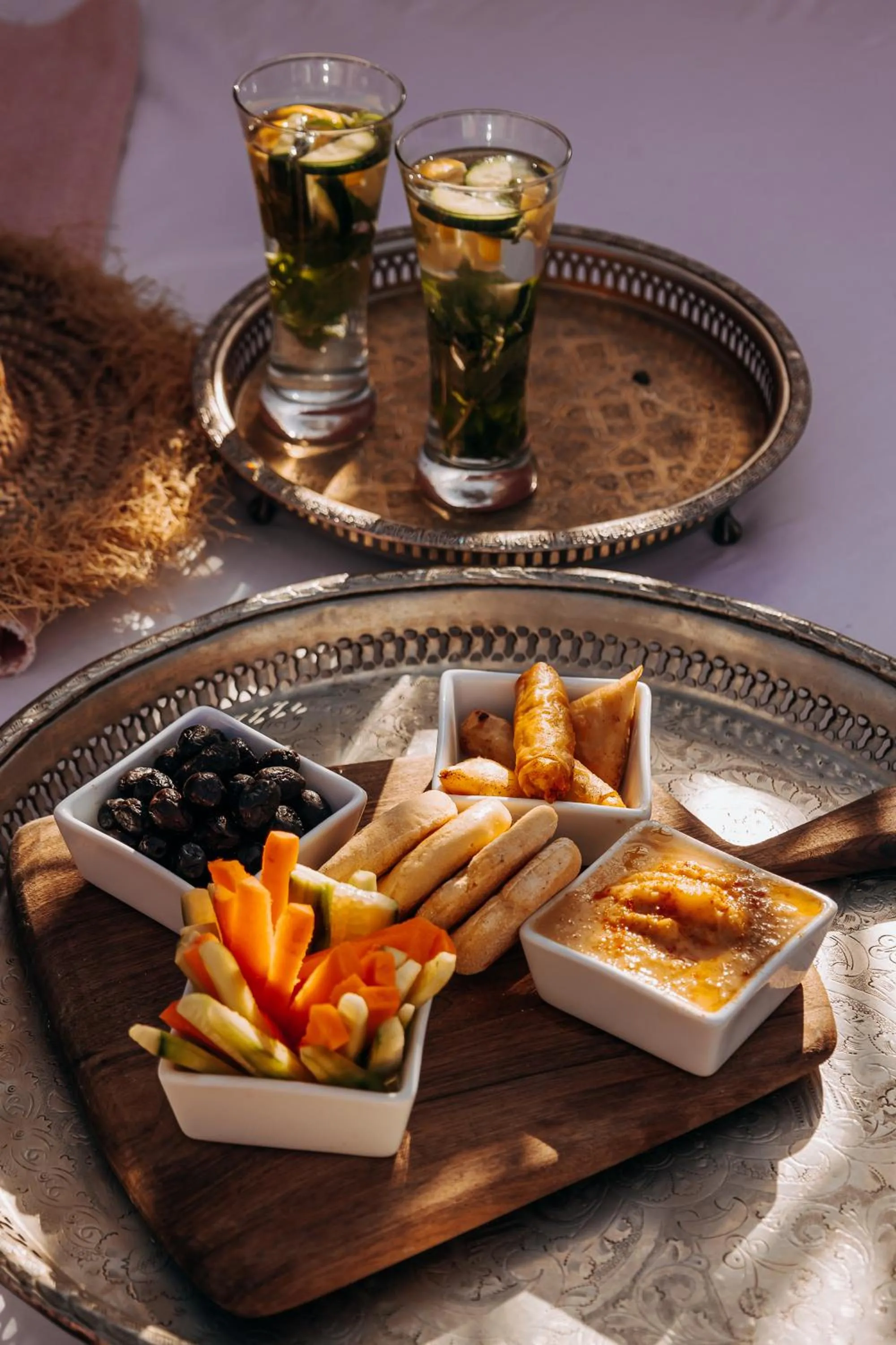 Restaurant/places to eat in Riad Bamaga