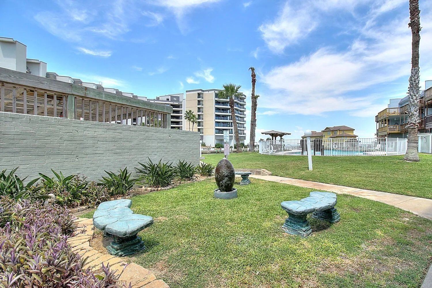 Other in Bay Tree B4