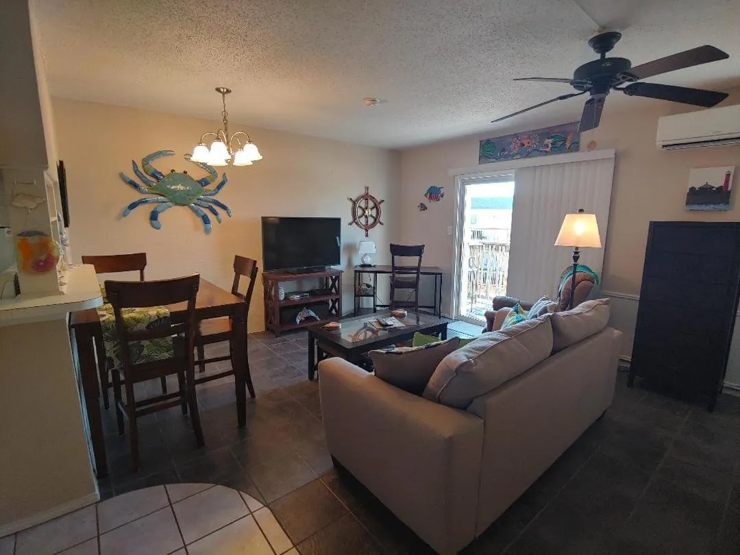 Other in Bay Tree B4