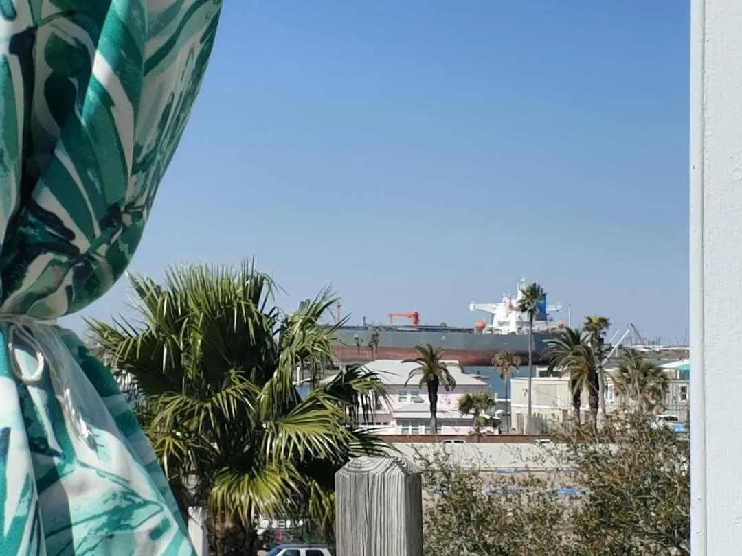 Other in Bay Tree B4