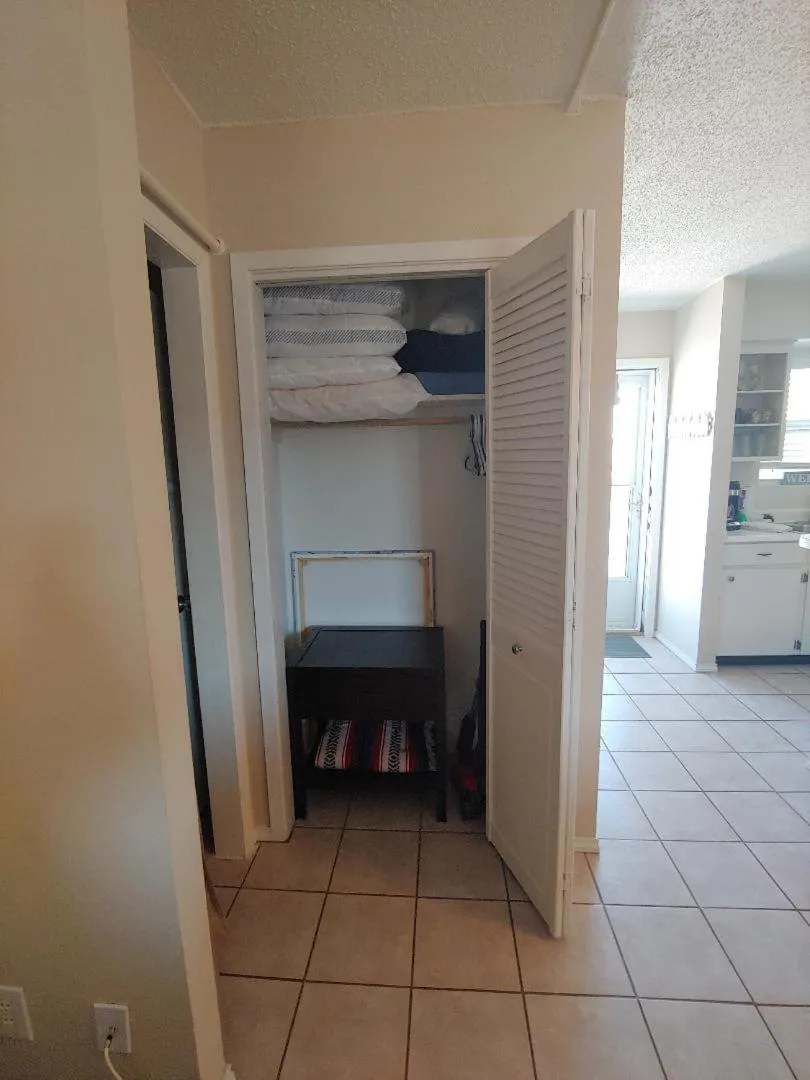 Other in Bay Tree B4