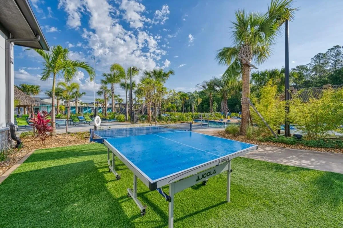 Brand new home themed bedrooms prime location