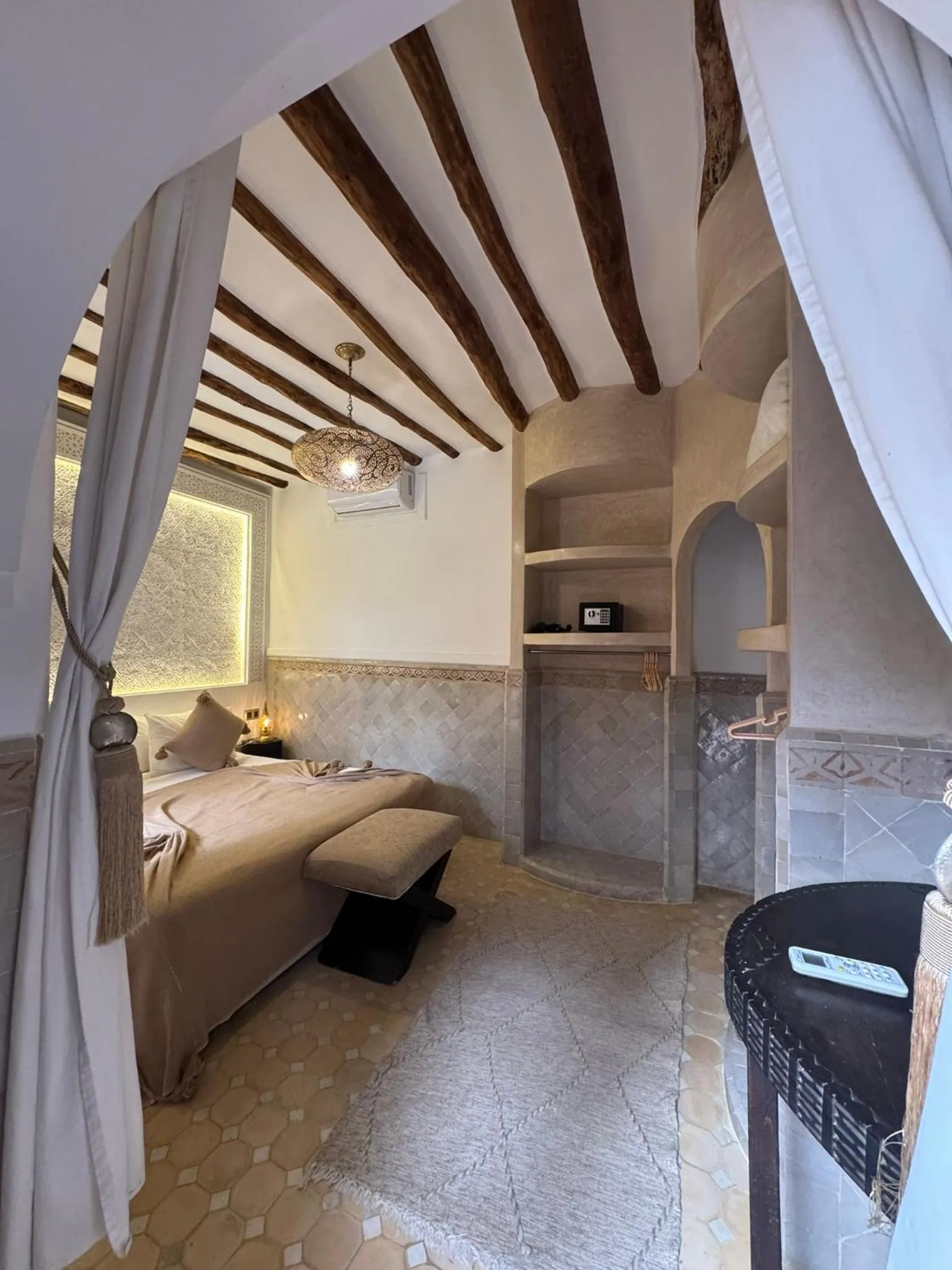 Bedroom, Bed in Riad Des Arts