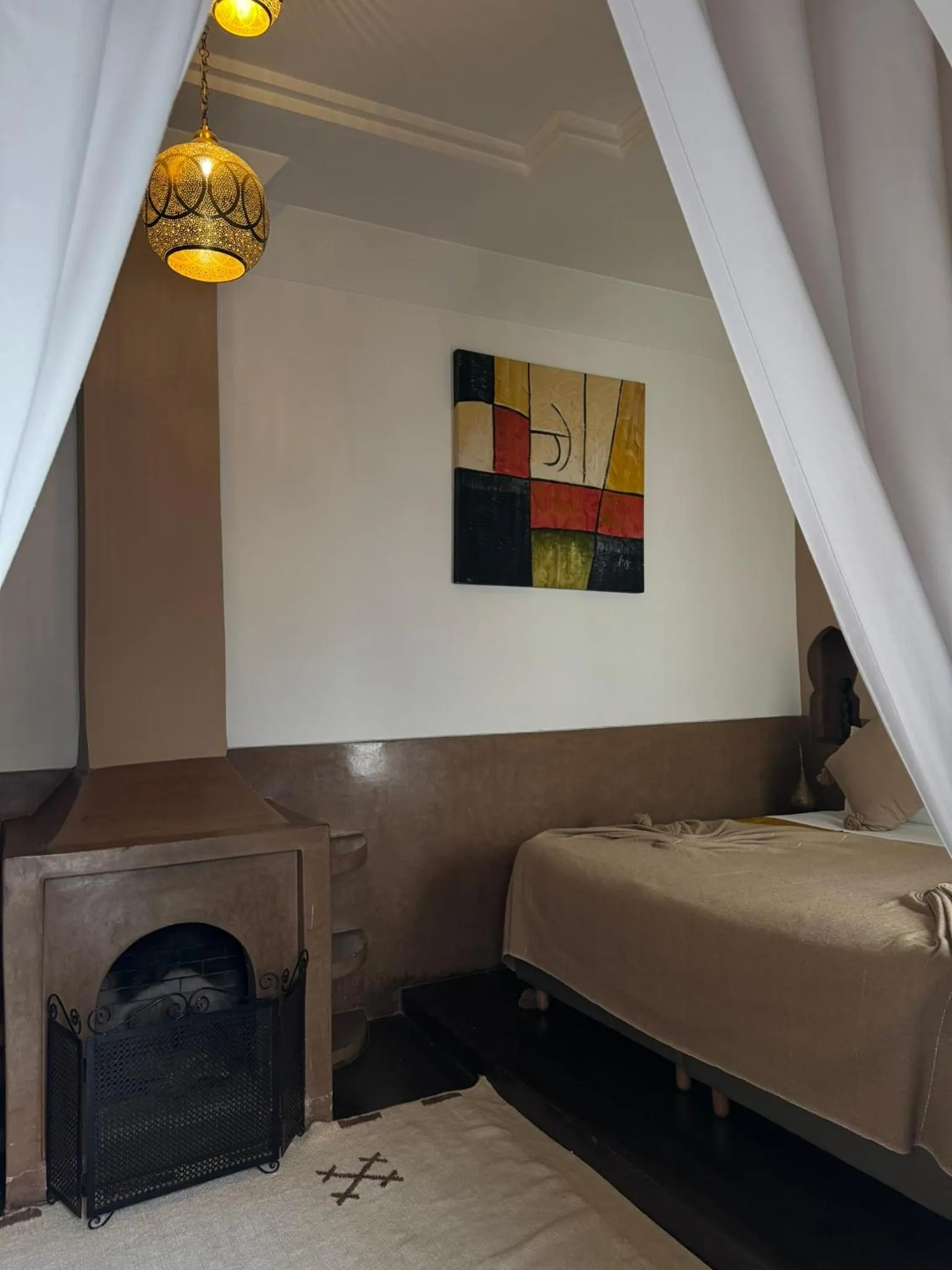 Decorative detail, Bed in Riad Des Arts