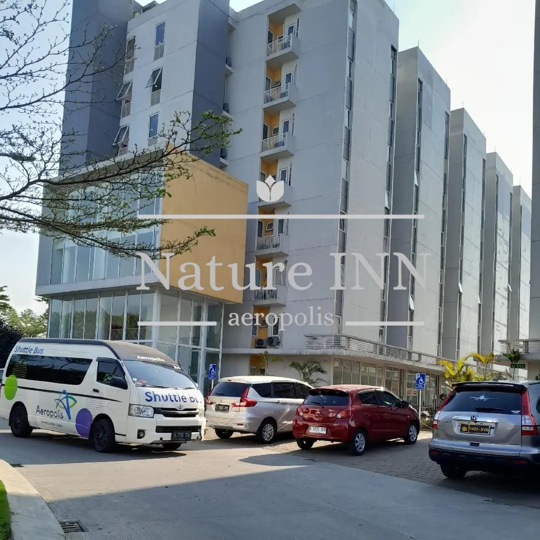 NATURE INN Aeropolis AR3