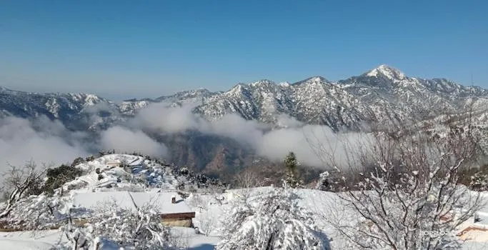 Winter in Haut Monde King's Paradise Resort