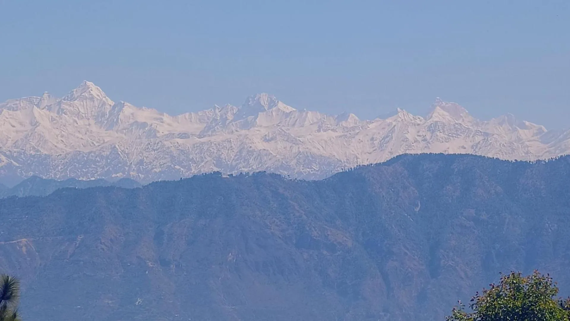 Mountain view in Haut Monde King's Paradise Resort