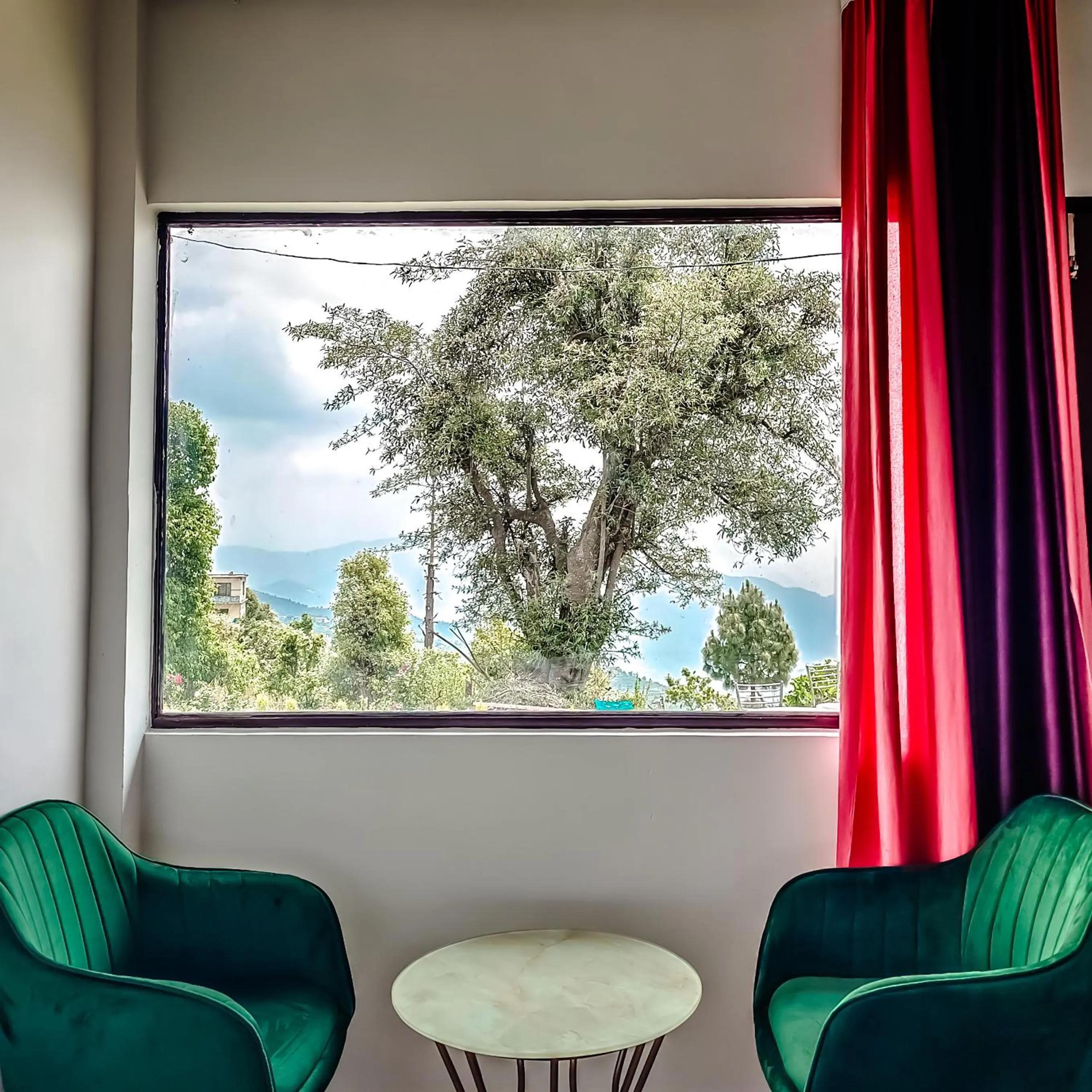 Mountain view in Haut Monde King's Paradise Resort