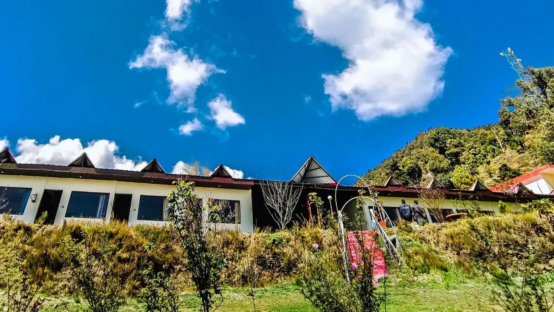 Property building in Haut Monde King's Paradise Resort Property building in Haut Monde King's Paradise Resort